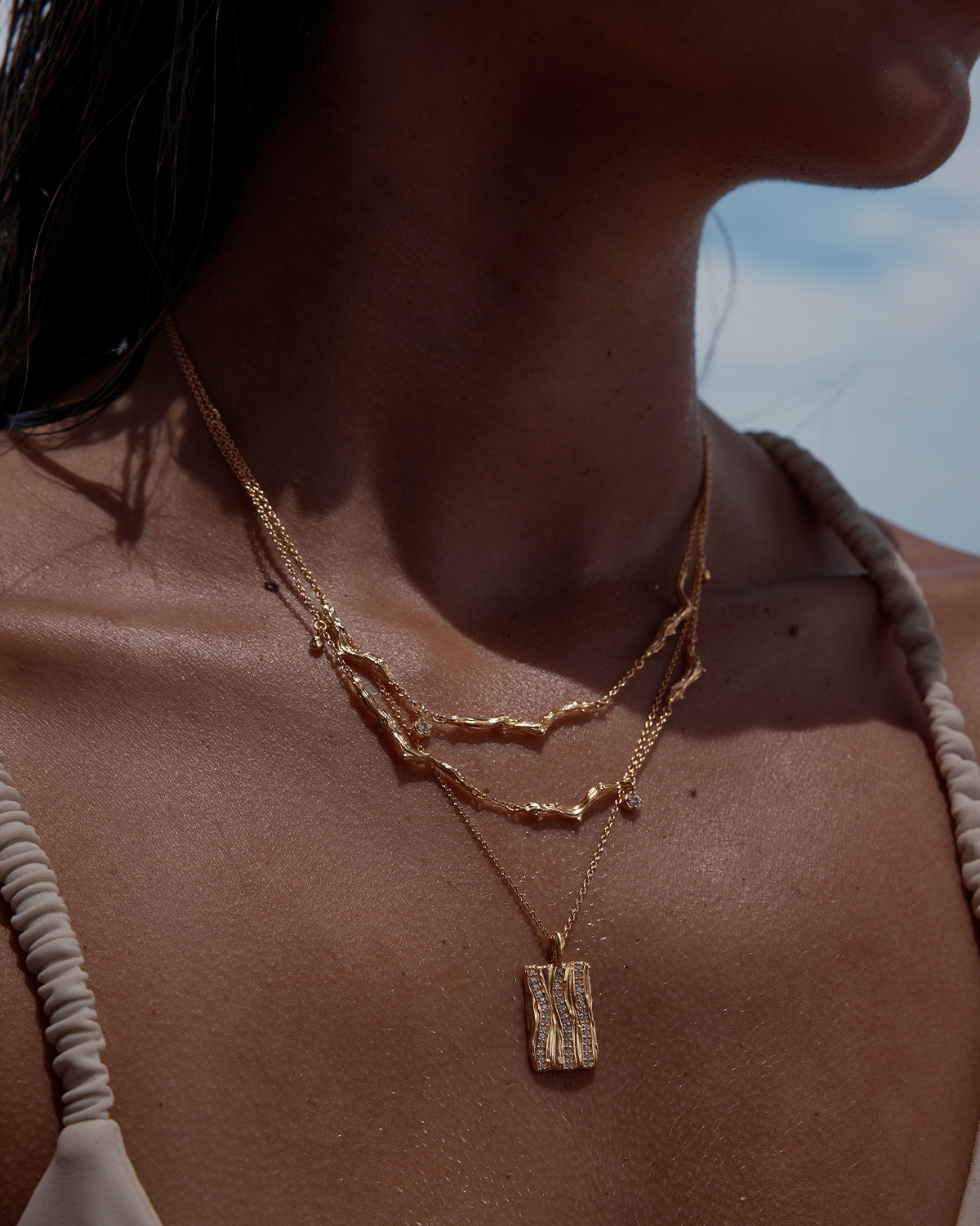 18K Gold Vermeil Embrace Stillness Necklace - Dainty Minimalist Pendant for Women | Perfect for Everyday Wear, Date Nights & Special Occasions
