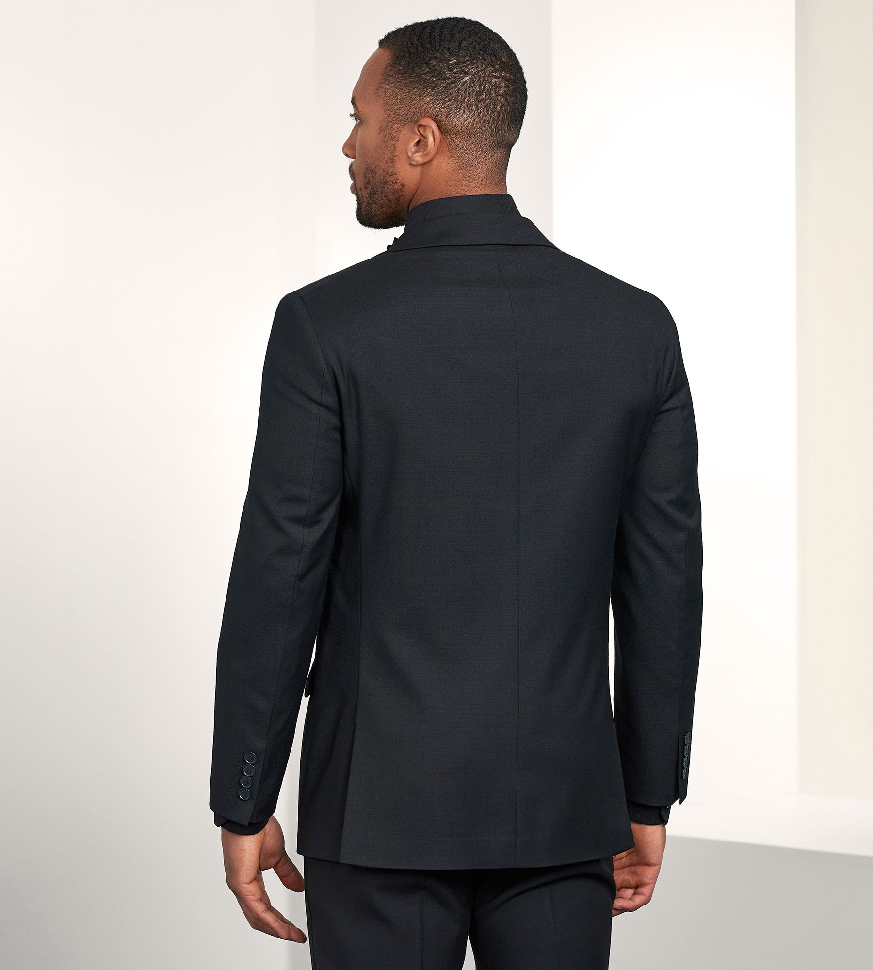 Modern Fit Stretch Peak Lapel Tuxedo for Men - Slim Fit Formal Suit Jacket for Weddings, Prom & Black Tie Events - Premium Wool Blend with Comfort Stretch