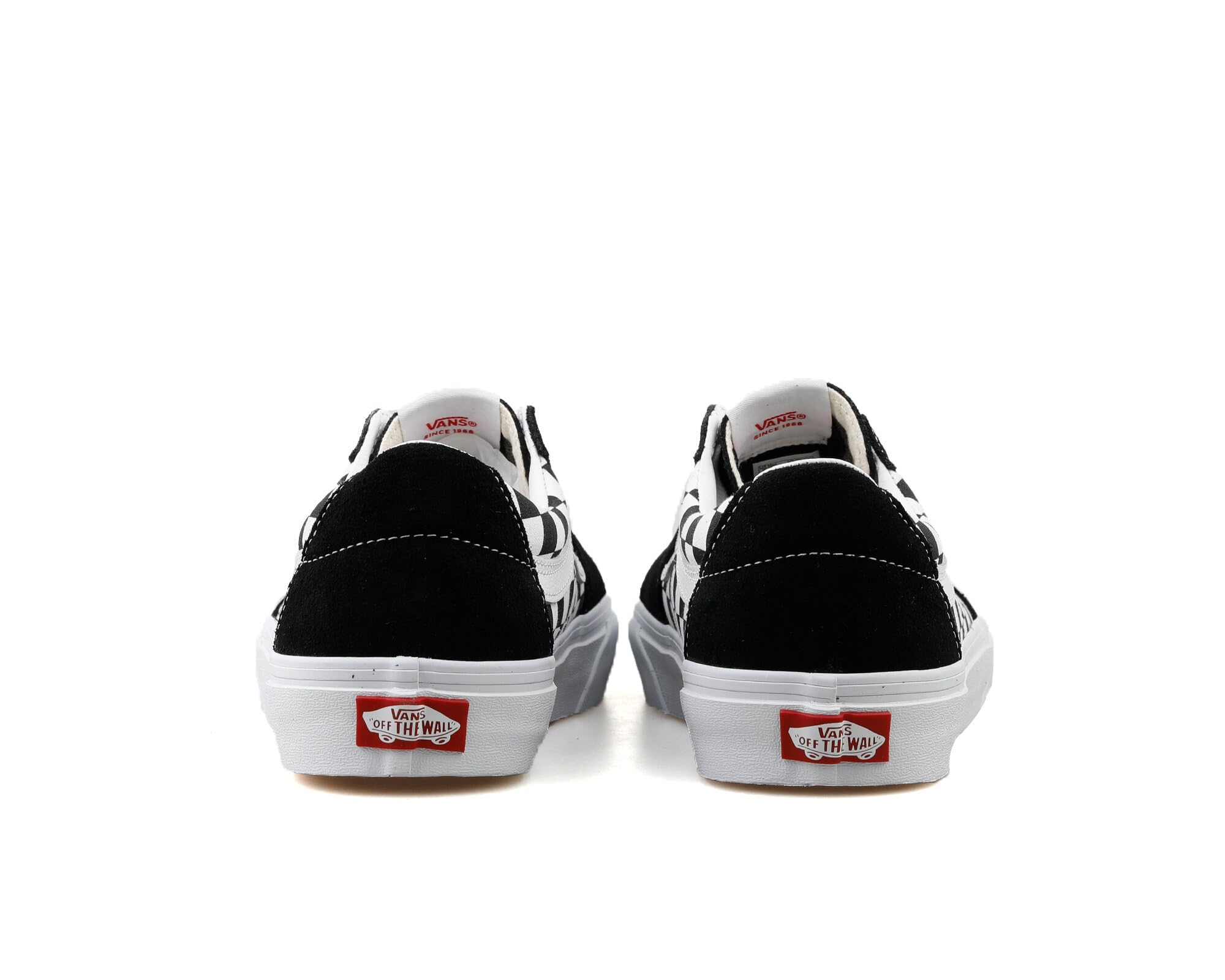 Vans Women's Classic Skate Sneakers - Comfortable Canvas Shoes for Skating, Casual Wear & Street Style | Perfect for Skateboarding, Daily Outfits & Fashion Looks