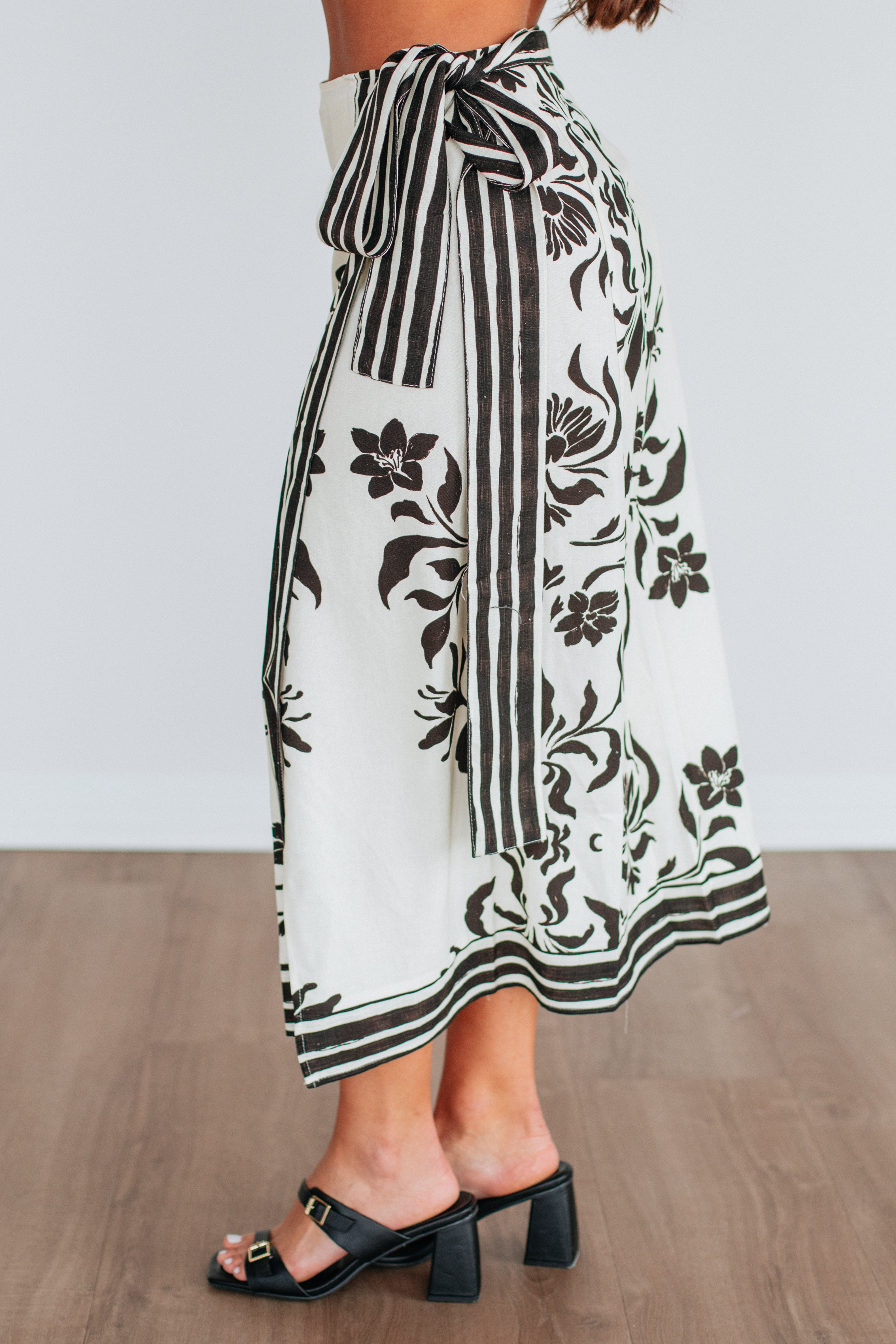 Carryn Floral Wrap Skirt for Women - Summer Boho Maxi Skirt with Pockets - Perfect for Beach, Vacation & Casual Outfits