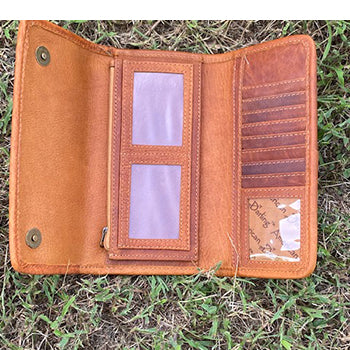 American Darling Genuine Leather Floral Wallet for Women - Stylish & Durable Bifold Wallet with Multiple Card Slots - Perfect for Everyday Use, Travel & Gift Giving
