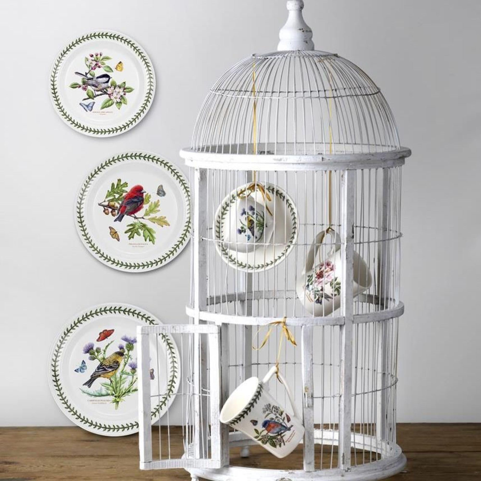 Portmeirion Botanic Garden Birds Tankard Mug - Baltimore Oriole Design, 12oz Ceramic Coffee Cup with Chip-Resistant Glaze | Dishwasher, Microwave & Oven Safe | Rustic Charm for Home, Office or Coffee Shop | Perfect for Hot Beverages, Gift Giving & Collectible Display