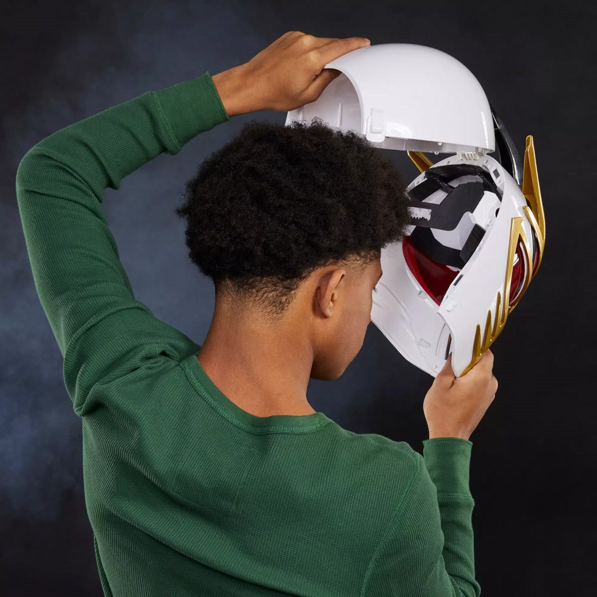 Power Rangers Lightning Collection Lord Drakkon Helmet - Premium Collectible Replica for Cosplay, Display & Fan Events - Perfect for Halloween, Comic Con & Themed Parties