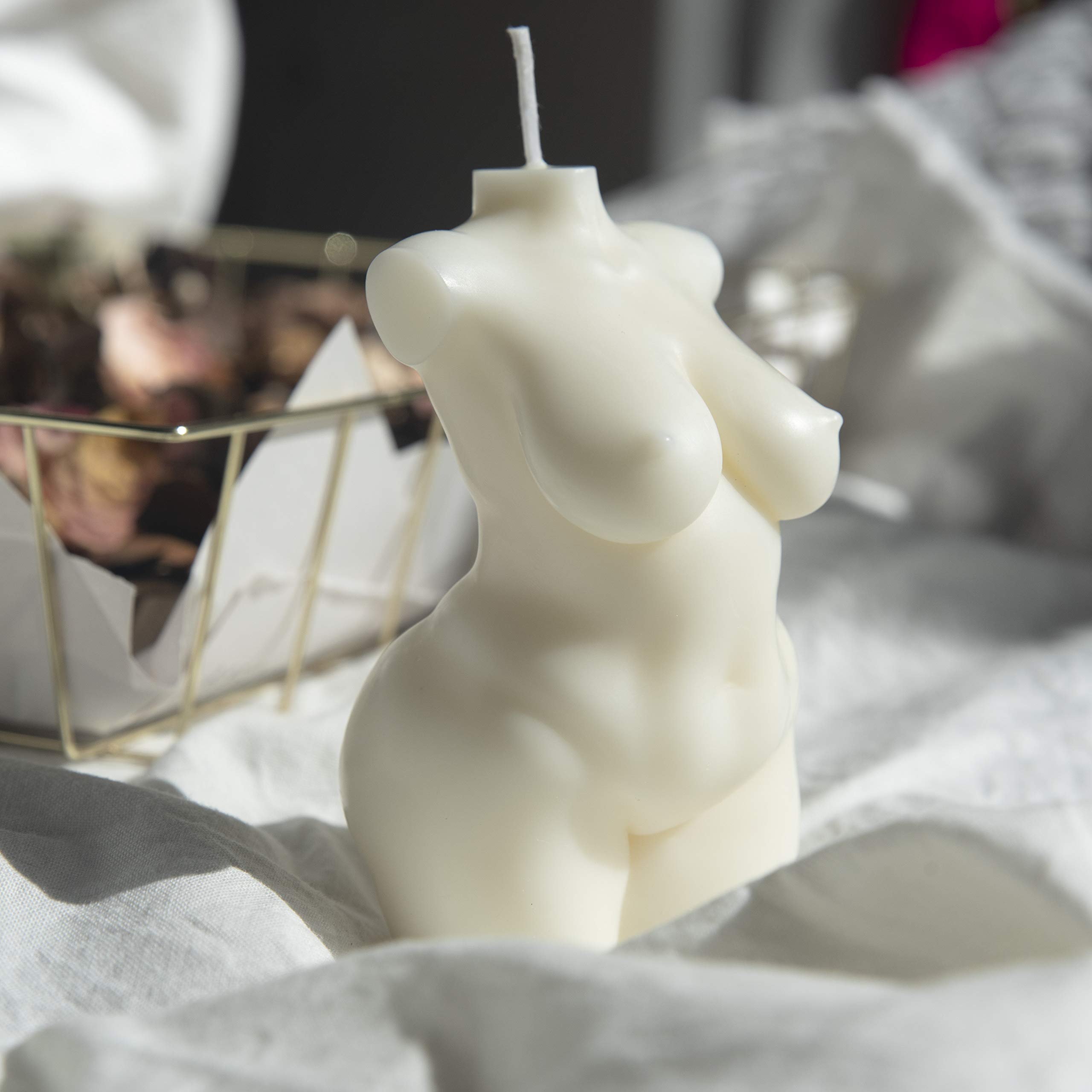 Handmade in USA Soy Wax Scented Candle - Mango Coconut Milk Fragrance | Curvy Female Goddess Torso Design | Feminist Home Decor & Gift Idea for Spa, Meditation, Yoga, and Romantic Ambiance