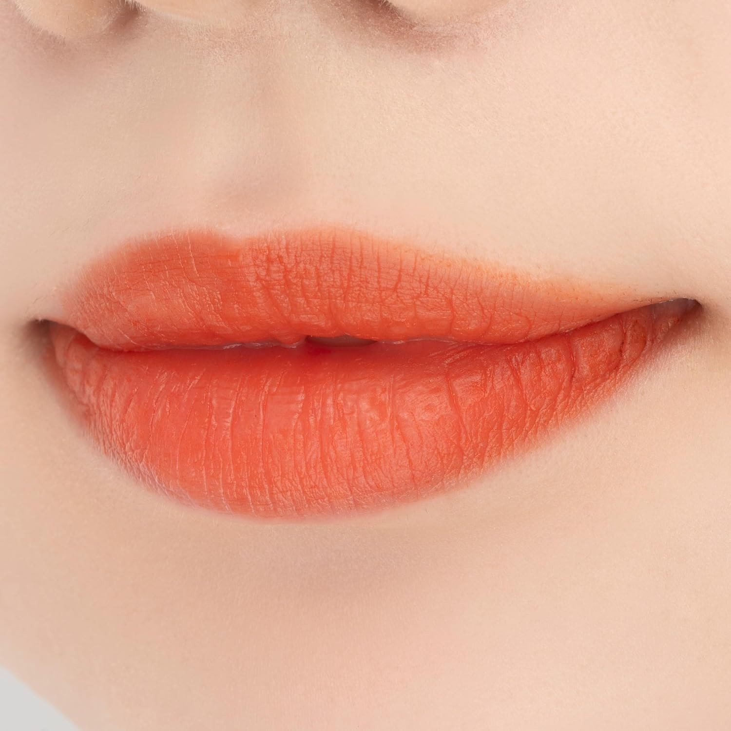 Paul & Joe Soft Matte Lip Color CS - Long-Lasting Hydrating Lipstick for Women, Vegan & Cruelty-Free - Perfect for Everyday Wear, Date Night, and Special Occasions