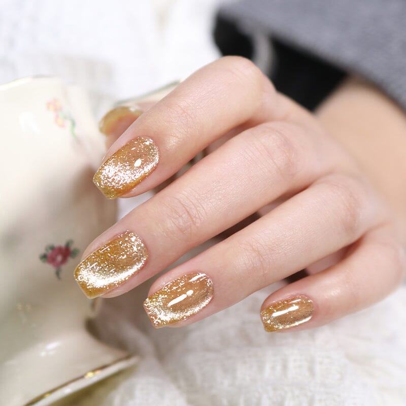 6 Colors Shimmery Reflective Cat Eye Magnetic Gel - 10ml Nail Polish for Party & Night Out - Long Lasting & High Shine Gel Polish for Nail Art & Salon Use