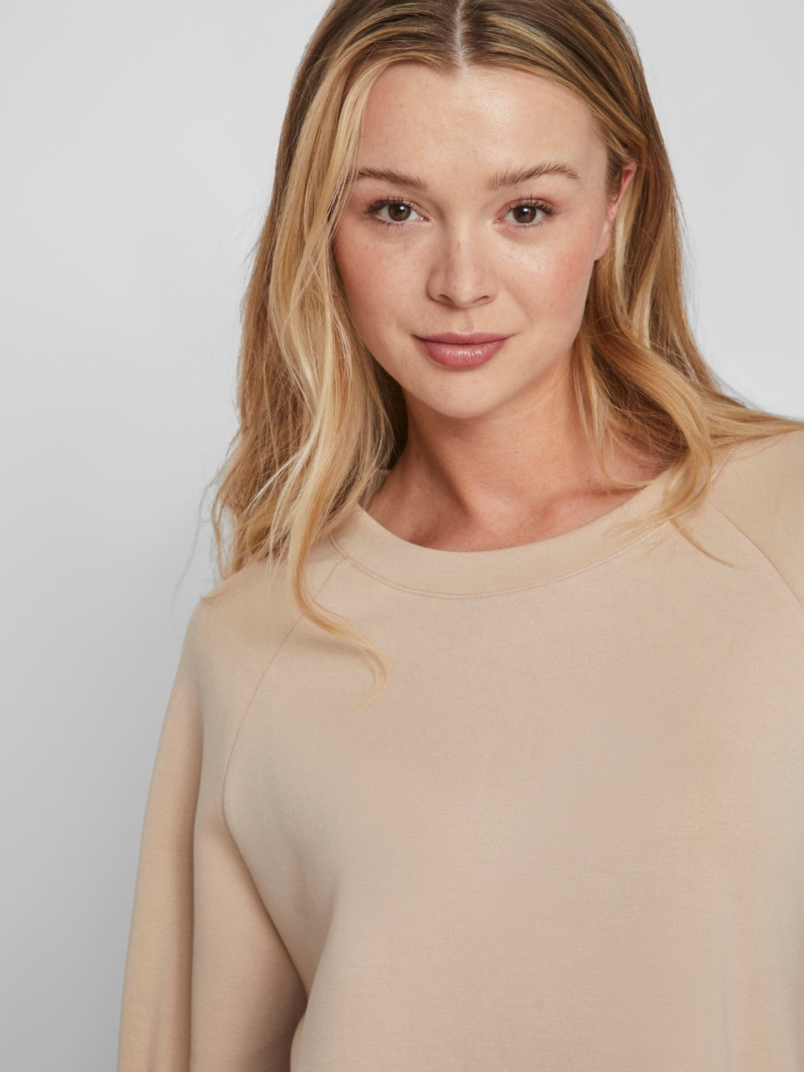 ITA SWEAT TOP (BEIGE) - Women's Casual Pullover Sweatshirt | Soft Cotton Blend | Comfortable Loungewear for Home, Workout & Everyday Wear