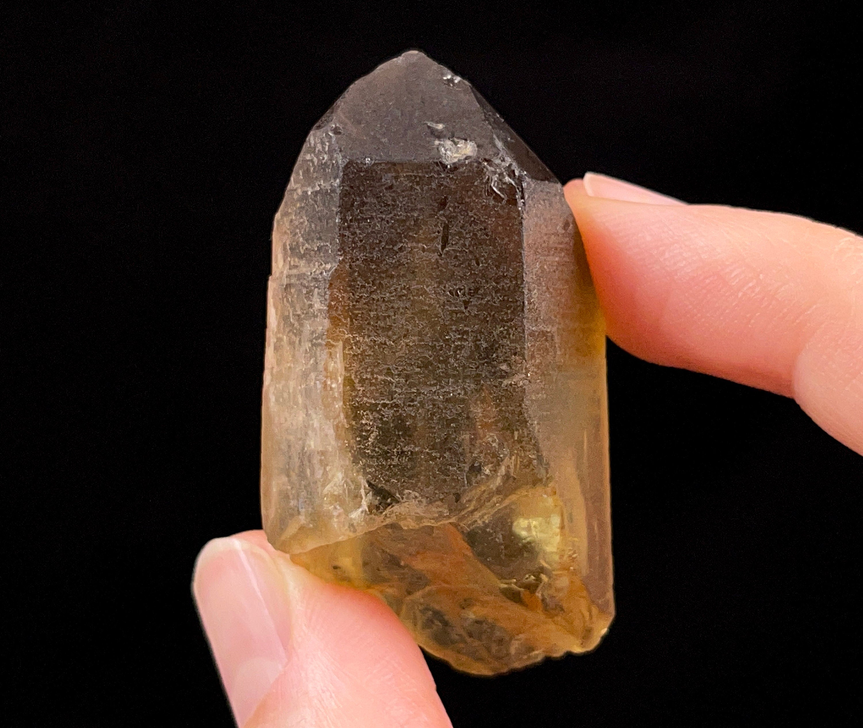 Natural Citrine Raw Crystal Point - Genuine Healing Stone, November Birthstone, Home & Office Decor, Feng Shui Crystal for Positive Energy - Perfect for Meditation, Gifts, and Spiritual Healing