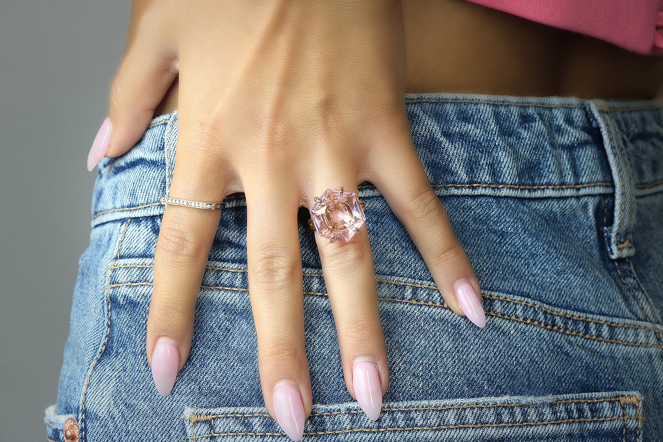 Handmade Rose Gold Rose Quartz Ring - Custom Crystal Jewelry for Women - Artisan Statement Gemstone Ring - Fashion Jewelry Gift for Her - Perfect for Weddings, Anniversaries & Special Occasions