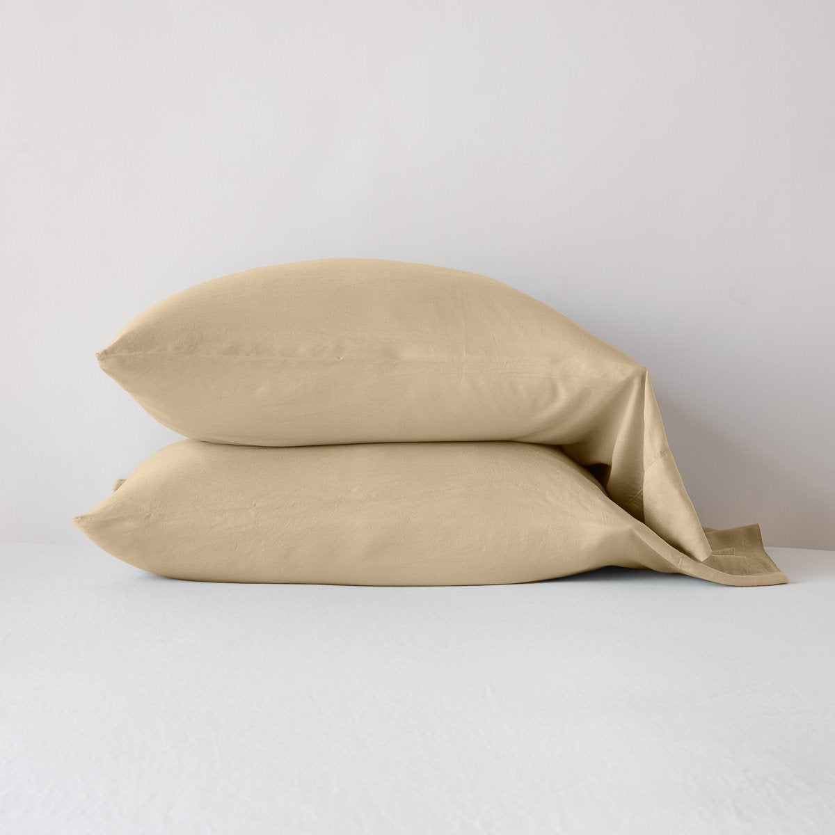 Premium Madera Luxe Standard Pillowcase (Single) - 100% Cotton Soft Bedding for Side & Back Sleepers - Ideal for Home, Hotel & Guest Room Decor