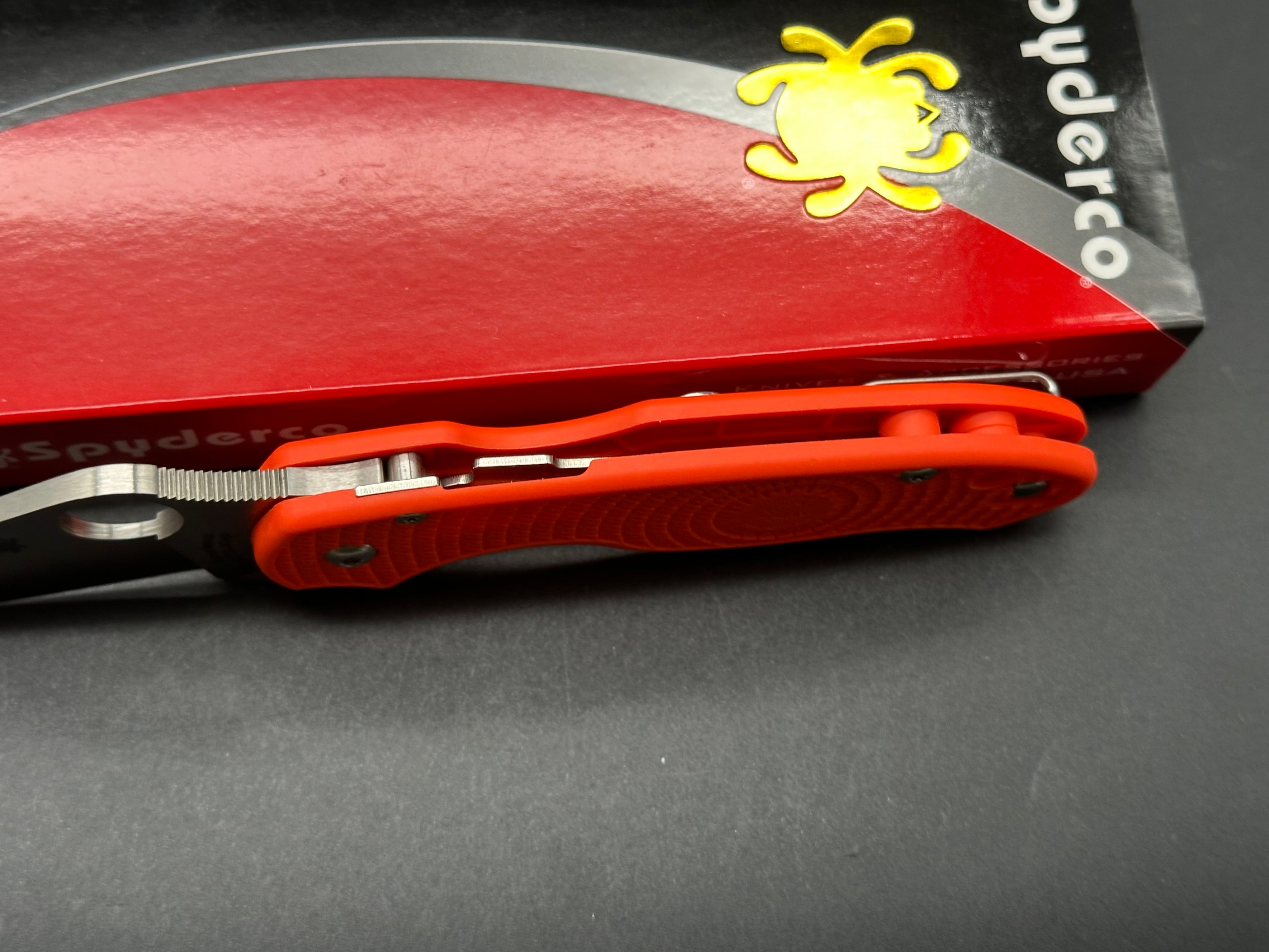 Spyderco Para 3 Lightweight Knife - Cutlery Shoppe Exclusive | 2.93