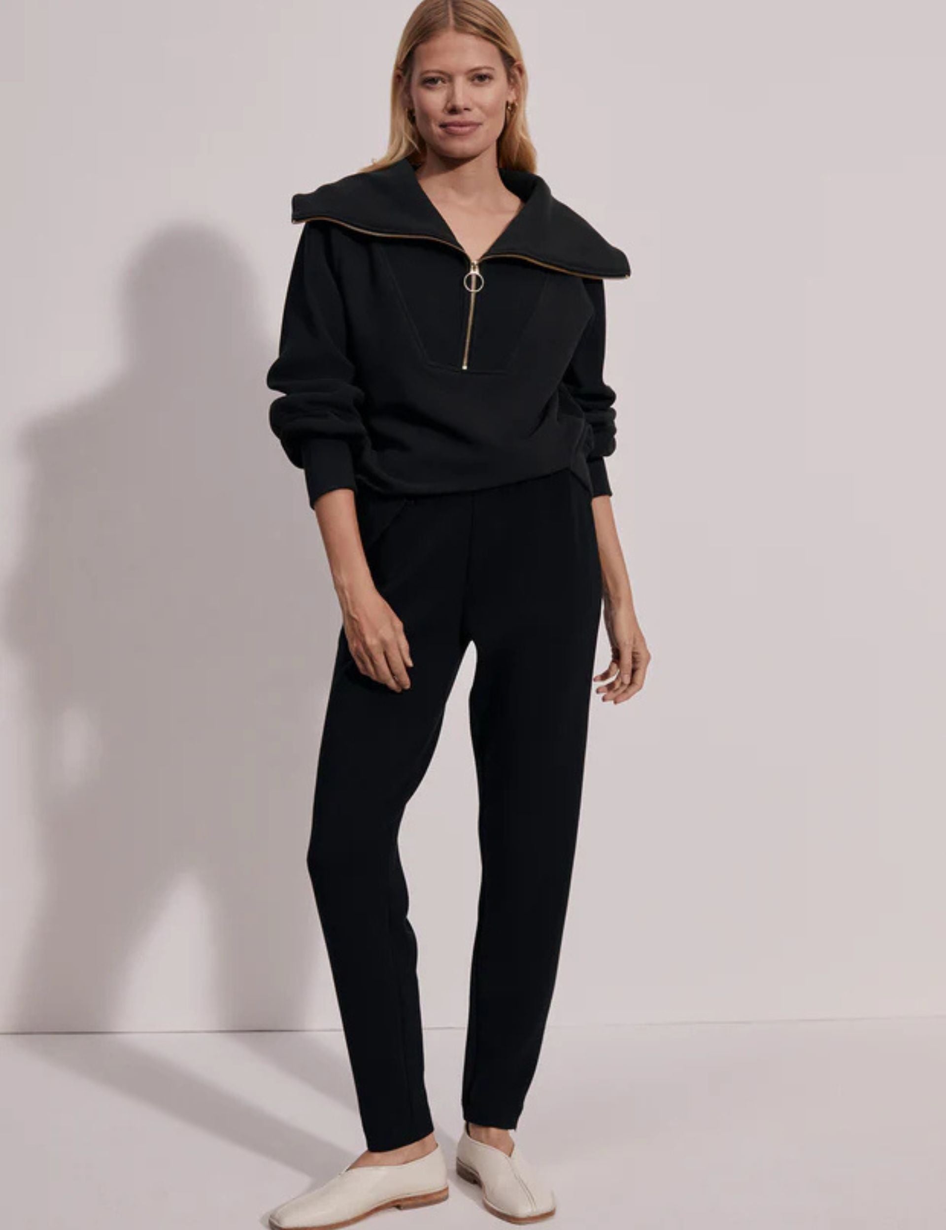 Vine Pullover Sweater - Soft & Stylish Black Knit Top for Women | Perfect for Casual Outings & Cozy Evenings
