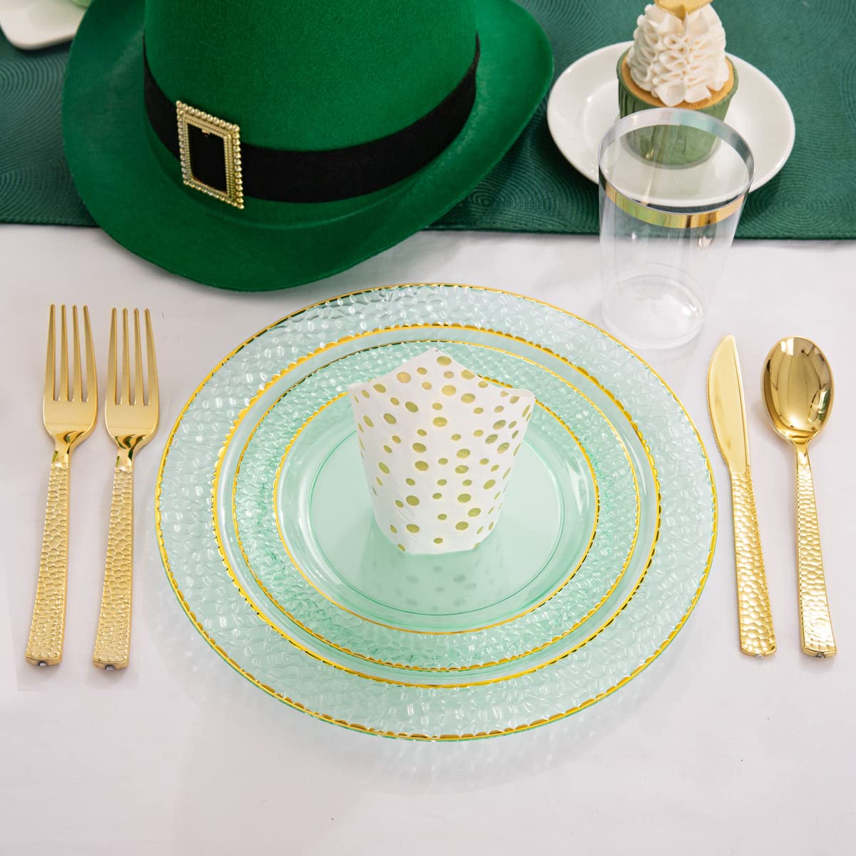 175-Piece Clear Green Plastic Dinnerware Set - 25 Gold Plates, Forks, Knives, Spoons, Cups & Napkins for Wedding, Party & Christmas Celebrations | Elegant Disposable Tableware for Events, Catering & Holiday Gatherings