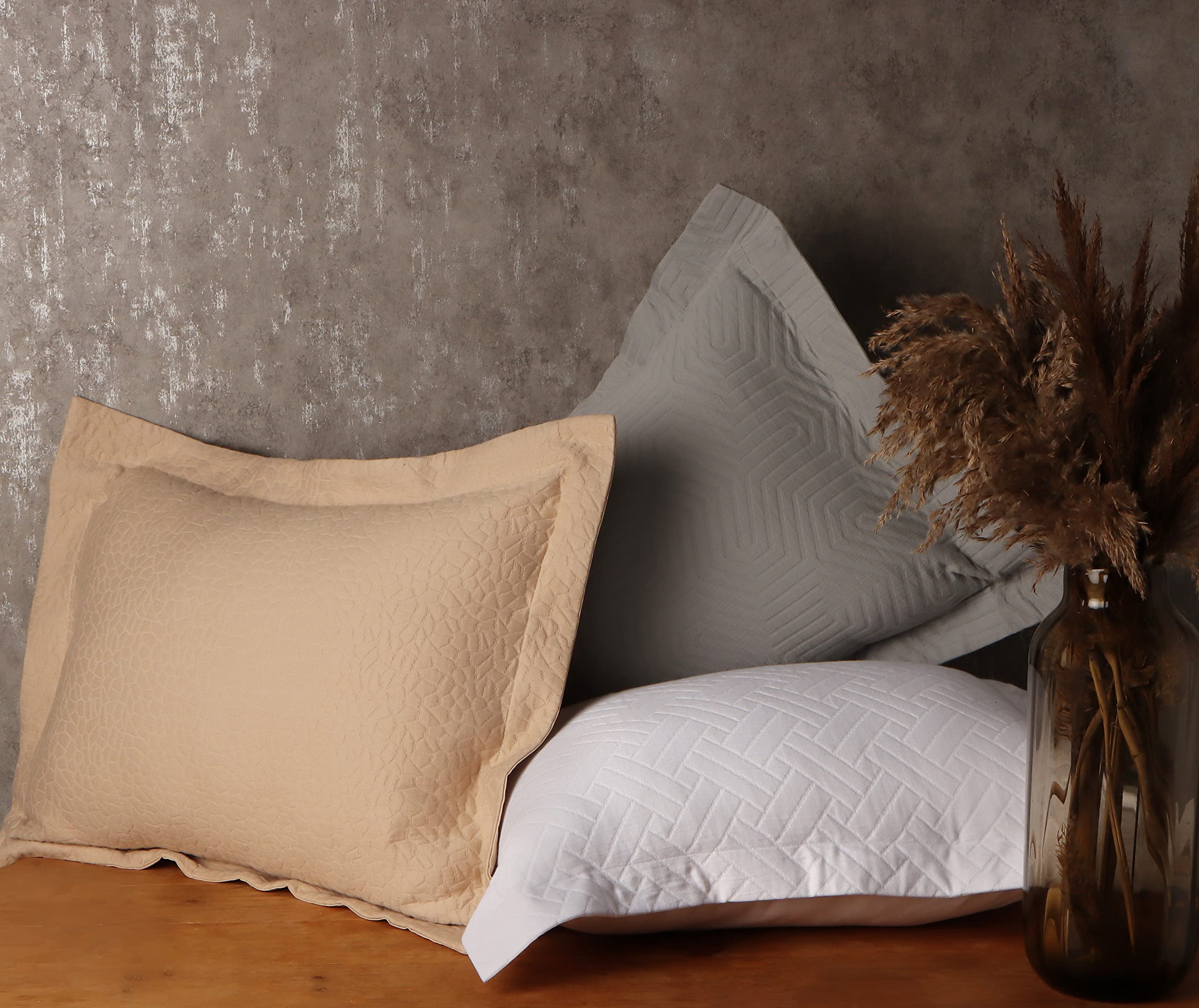 Premium 100% Cotton King Pillow Shams Set of 2 - Luxury All-Season Jacquard Bedding - Soft & Breathable Decorative Pillow Covers for Bedroom, Guest Room & Hotel - White