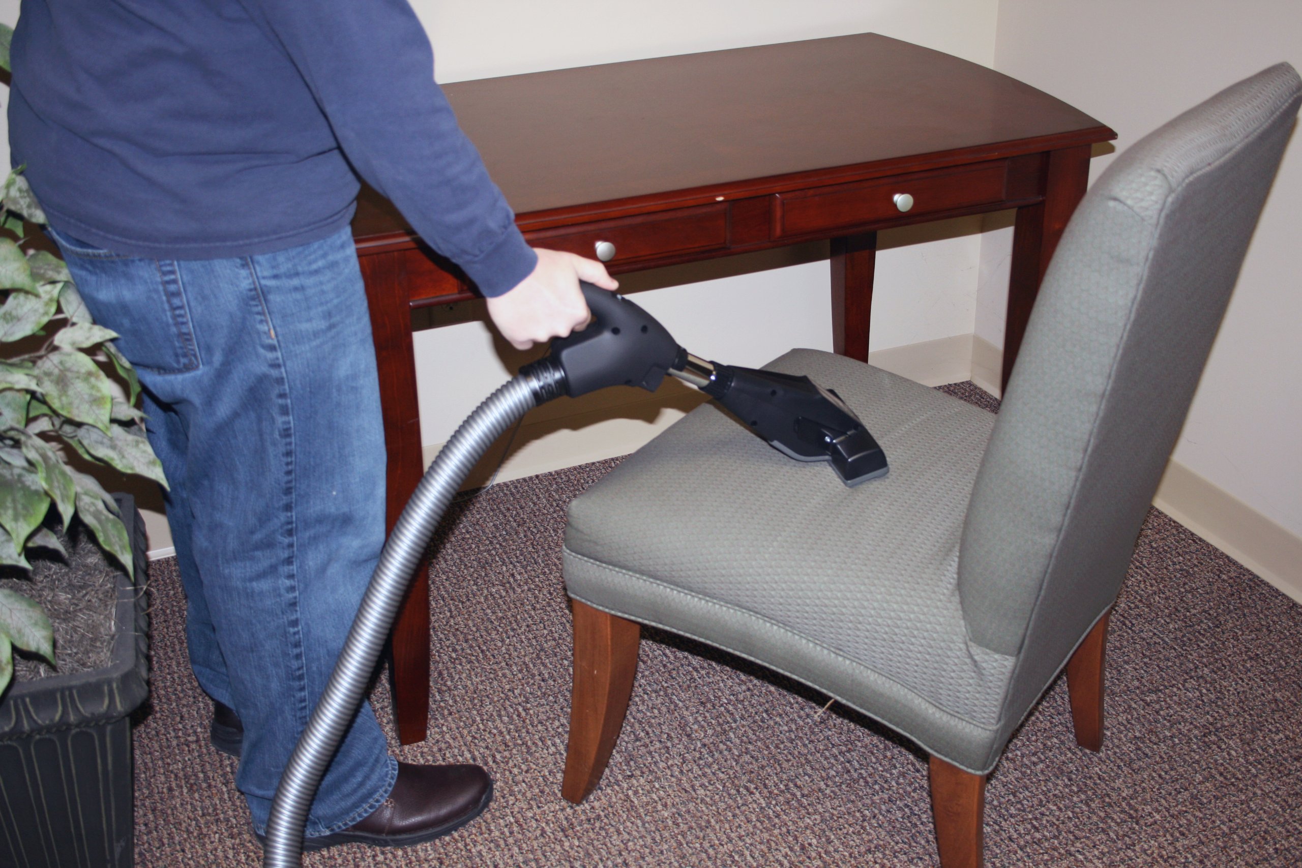 Black Central Vacuum Hand Turbine - Powerful Portable Vacuum Cleaner for Home & Car Cleaning | Ideal for Carpets, Upholstery, and Hard-to-Reach Areas