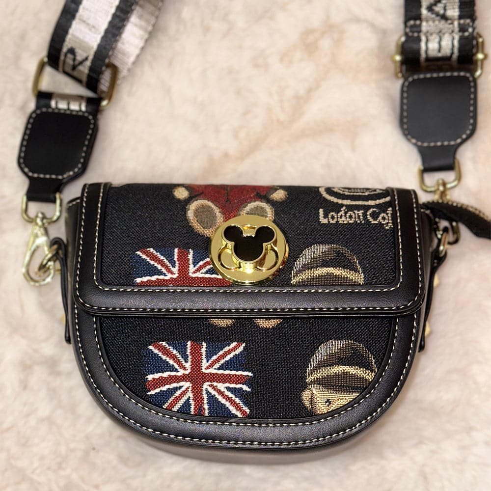 AG Collection Bear Shoulder Bag - Stylish Small Crossbody Purse for Women, Cute Animal Print Fashion Accessory - Perfect for Daily Use, Travel & Outings
