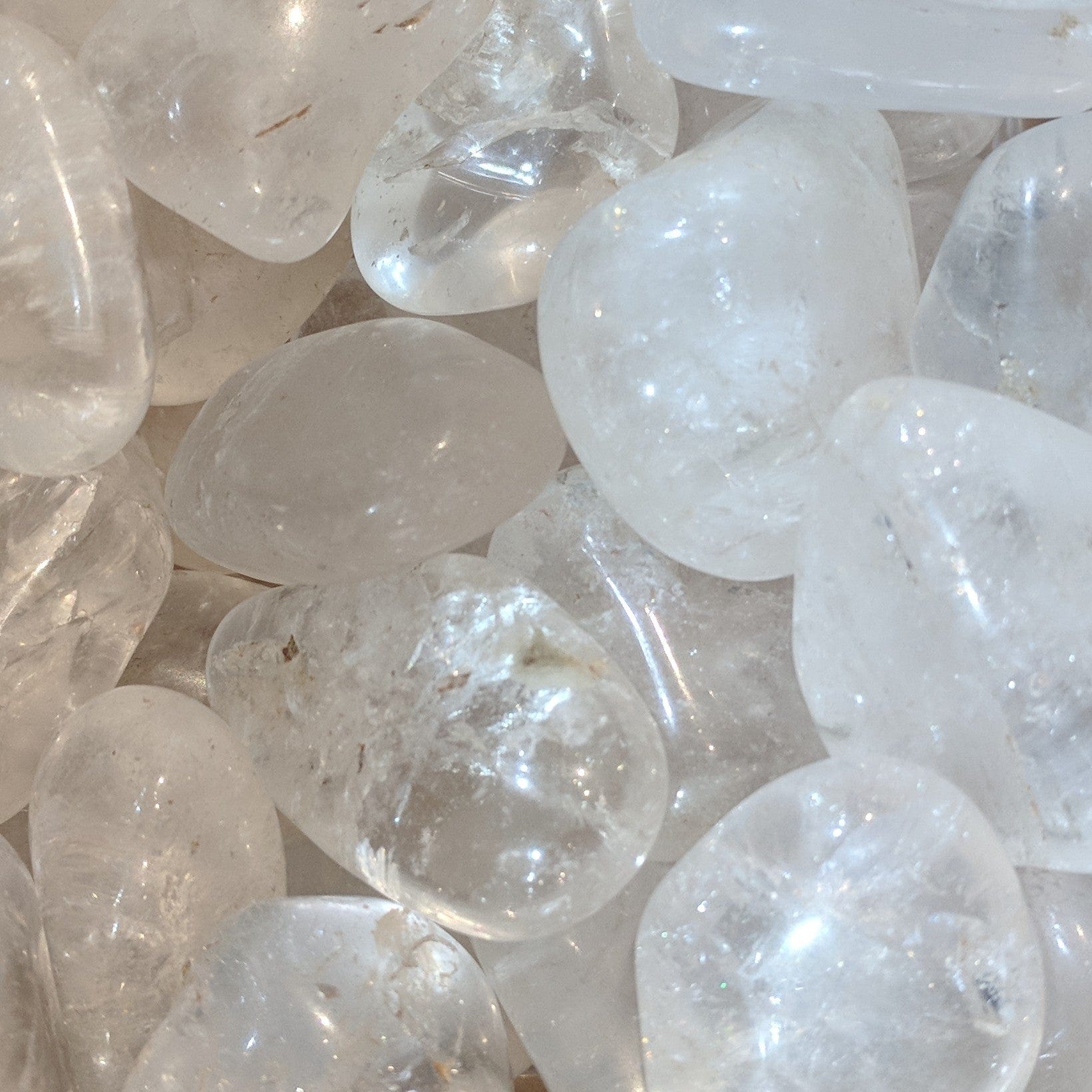 Natural Clear Quartz Tumbled Pocket Stone - Healing Crystal for Meditation, Stress Relief & Positive Energy - Perfect for Home, Office & Travel