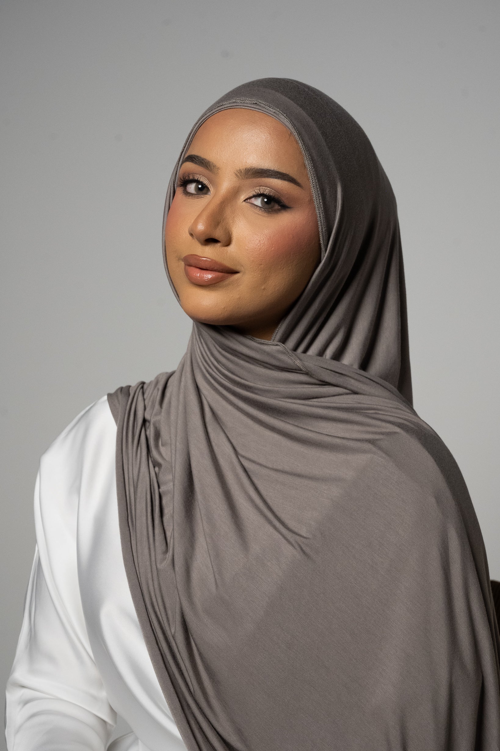 Instant Jersey Hijab - Soft & Breathable Muslim Headscarf for Women - Light Shades - Perfect for Daily Wear, Prayer, and Modest Fashion