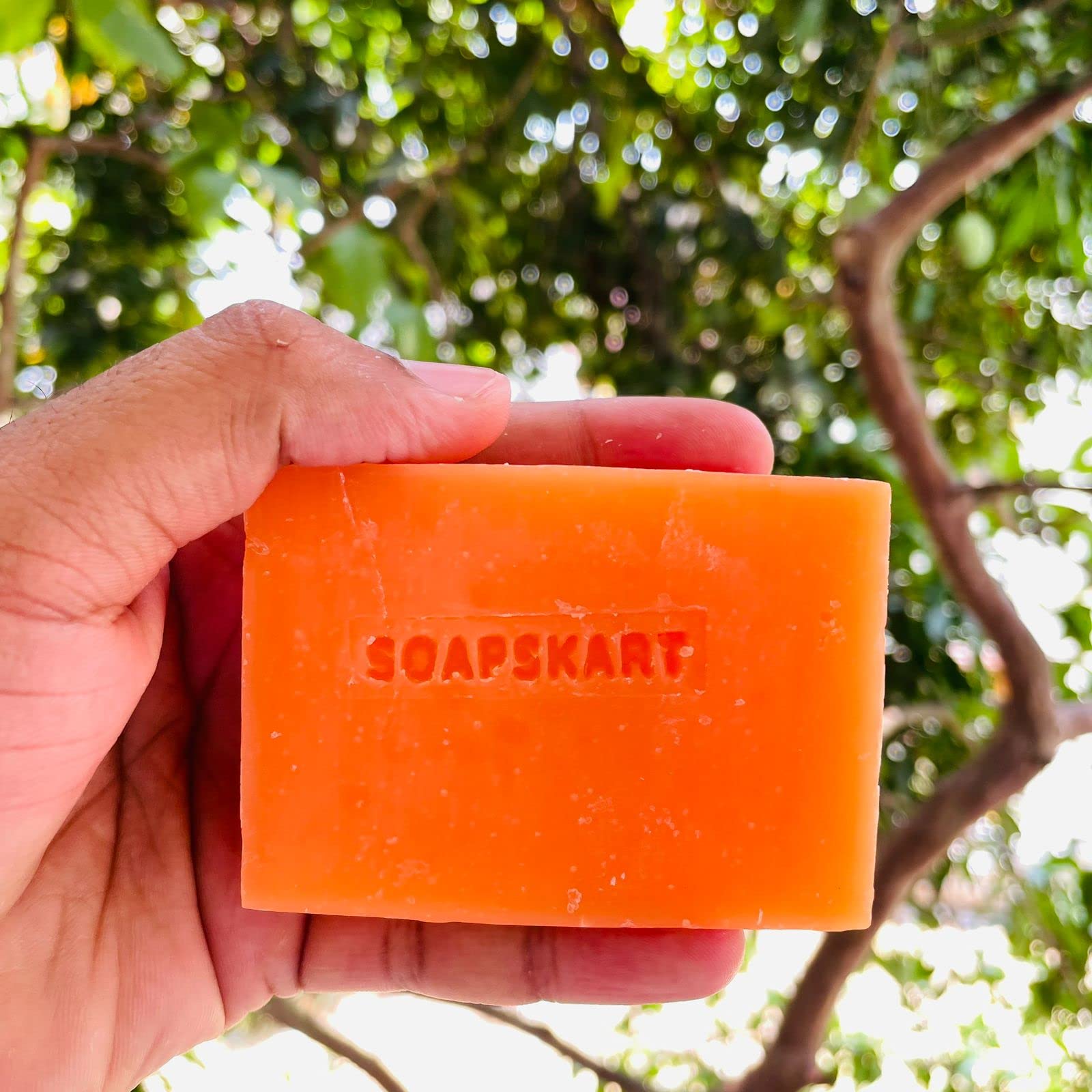 SOAPSKART Vitamin C Orange Handmade Cold Process Soap - 100% Natural, Toxin-Free, Chemical-Free (Pack of 4 x 100g) - Brightening & Moisturizing for Glowing Skin, Perfect for Daily Face & Body Cleansing