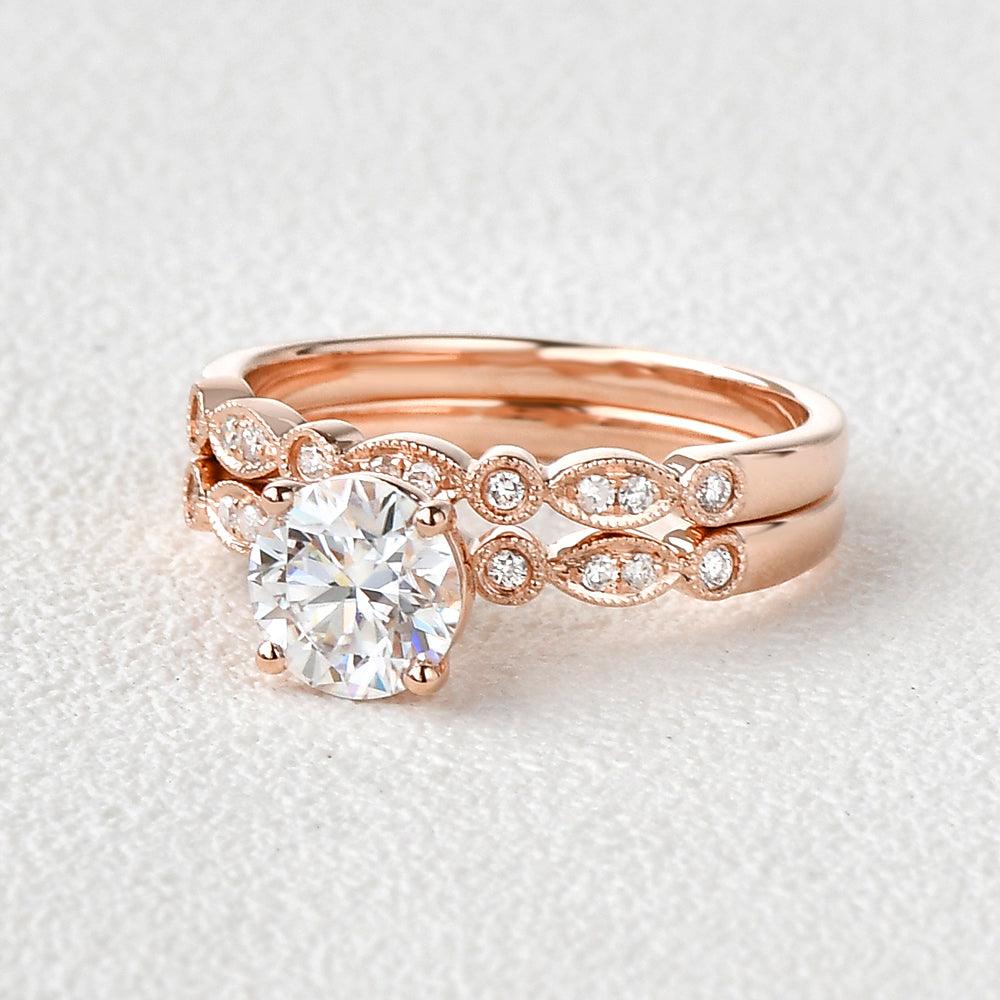 1.0 Carat Moissanite Classic Four Prong Engagement Ring Set - 2 Piece Bridal Wedding Band Set for Women, Perfect for Proposals, Anniversaries & Special Occasions