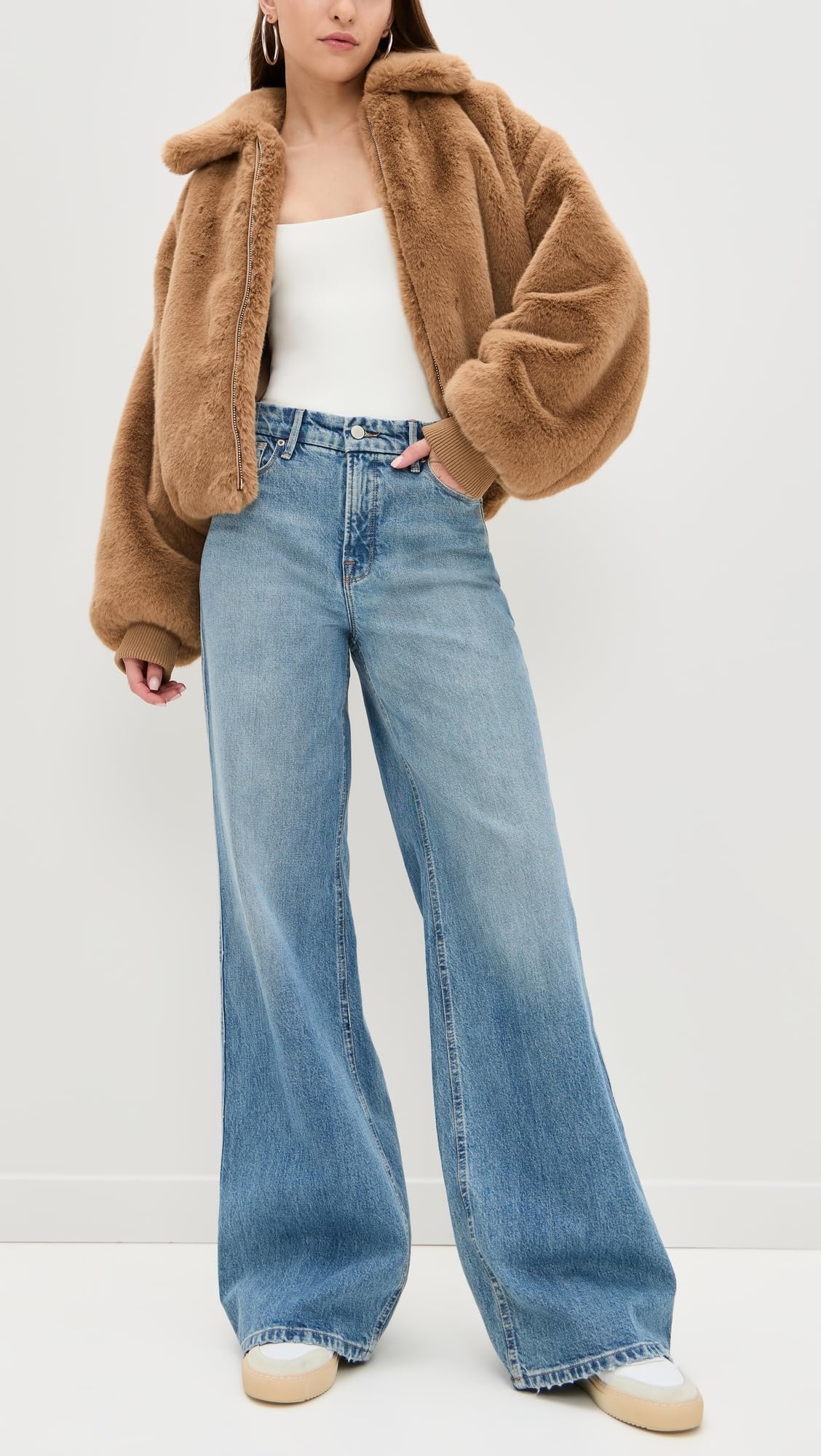 Good American Women's Good Skate Jeans - High Waist Stretch Denim Pants for Skating, Casual Wear & Street Style Fashion