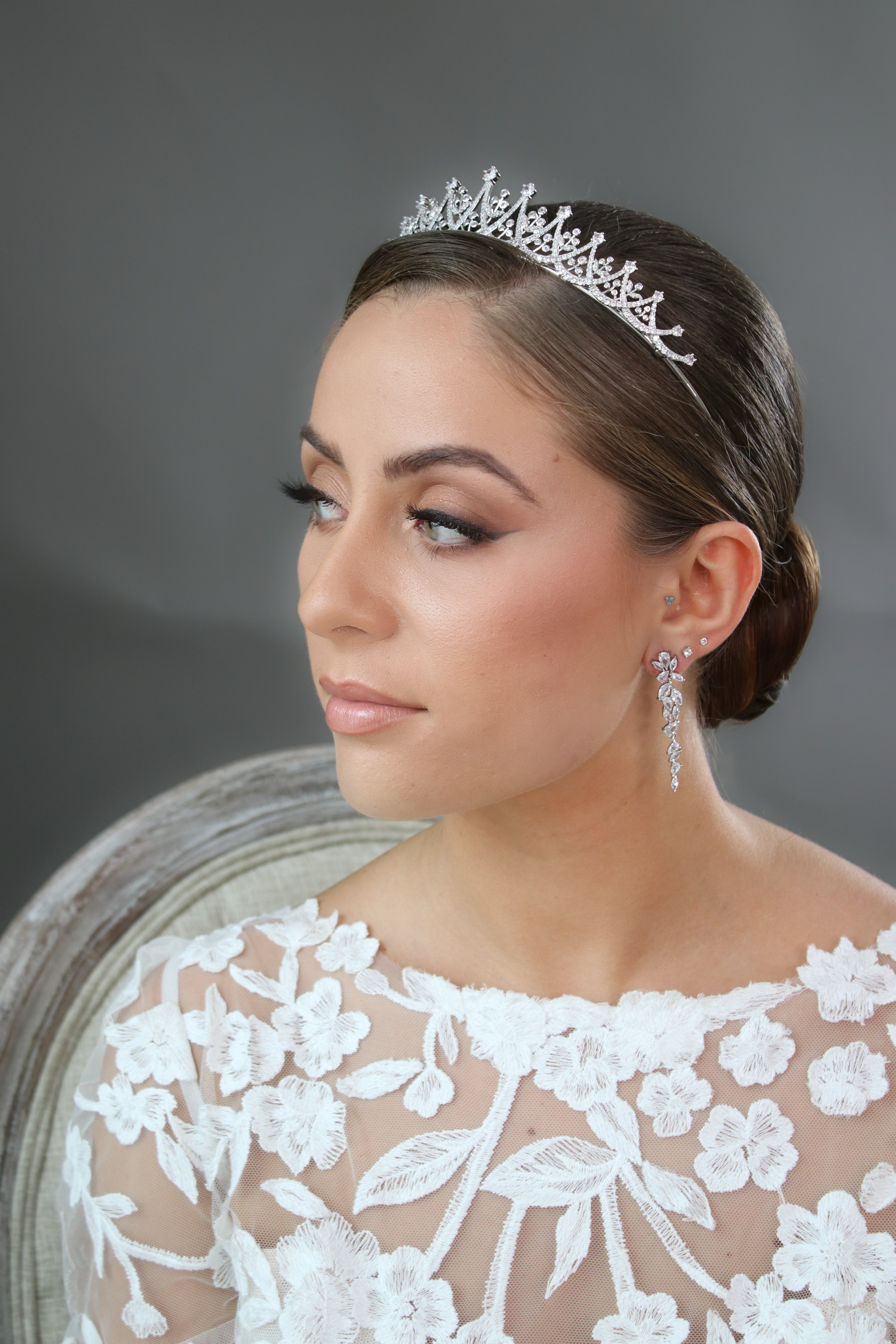 VENEZIA Bridal Tiara - Elegant Wedding Crown for Brides | Perfect for Bridal Showers, Weddings, and Special Occasions