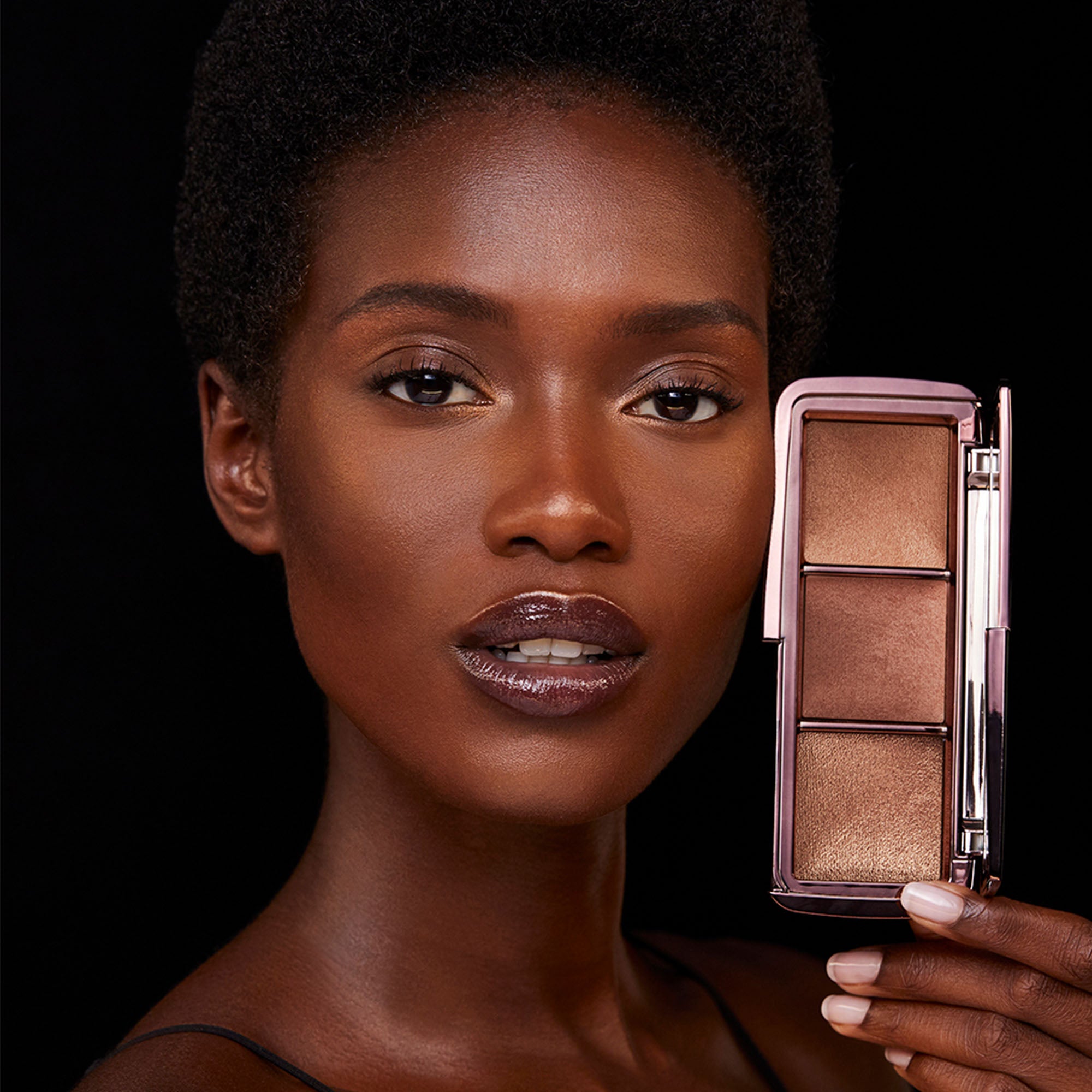 Ambient Lighting Palette Volume III - Natural Glow Makeup Powder for Flawless Finish | Perfect for Everyday Wear & Special Occasions