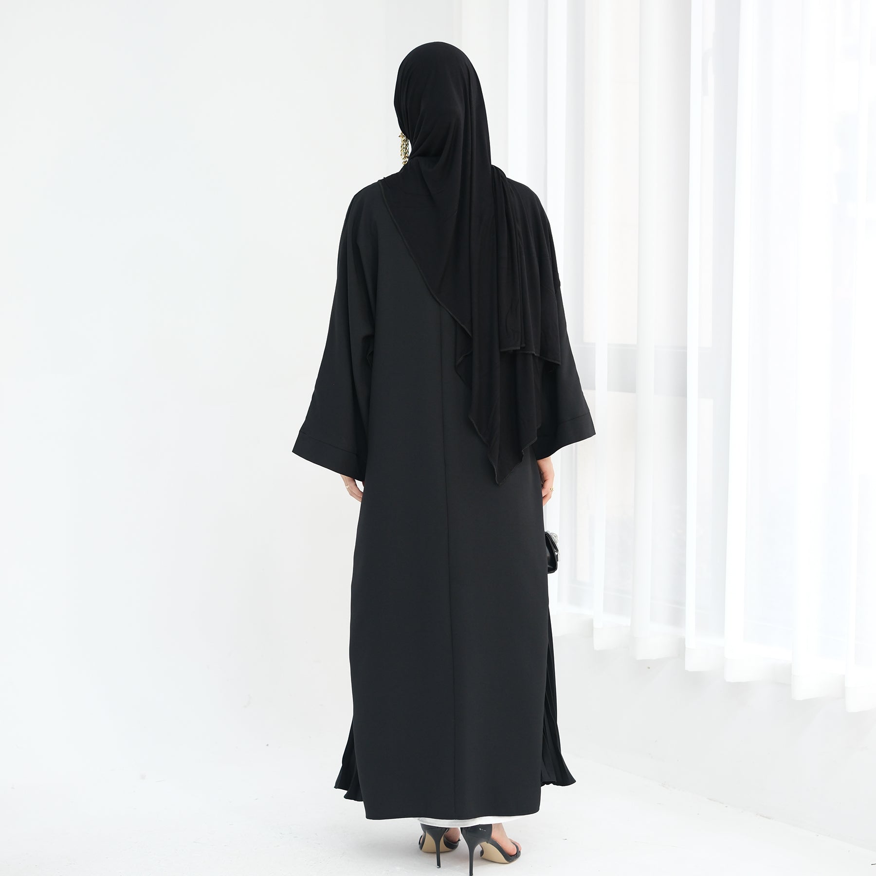 Elegant Hera Open Abaya Kimono in Black - Perfect for Modest Fashion, Prayer Dresses & Boho Chic Outfits