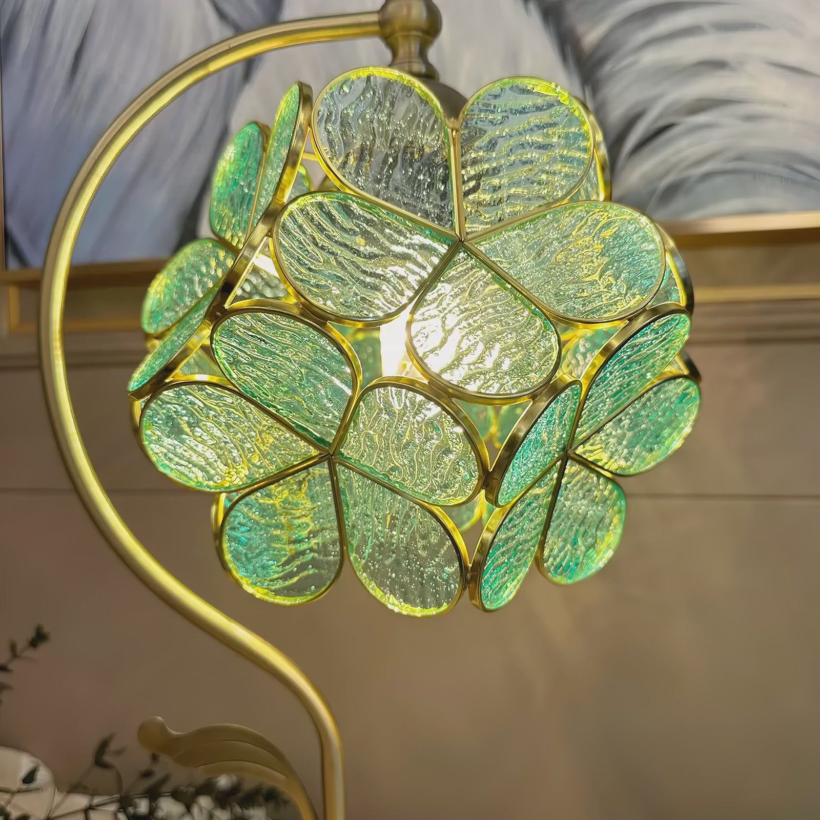 Aurelia Leaf Table Lamp - Modern LED Nightstand Lamp with Adjustable Brightness for Bedroom, Living Room, and Office Decor
