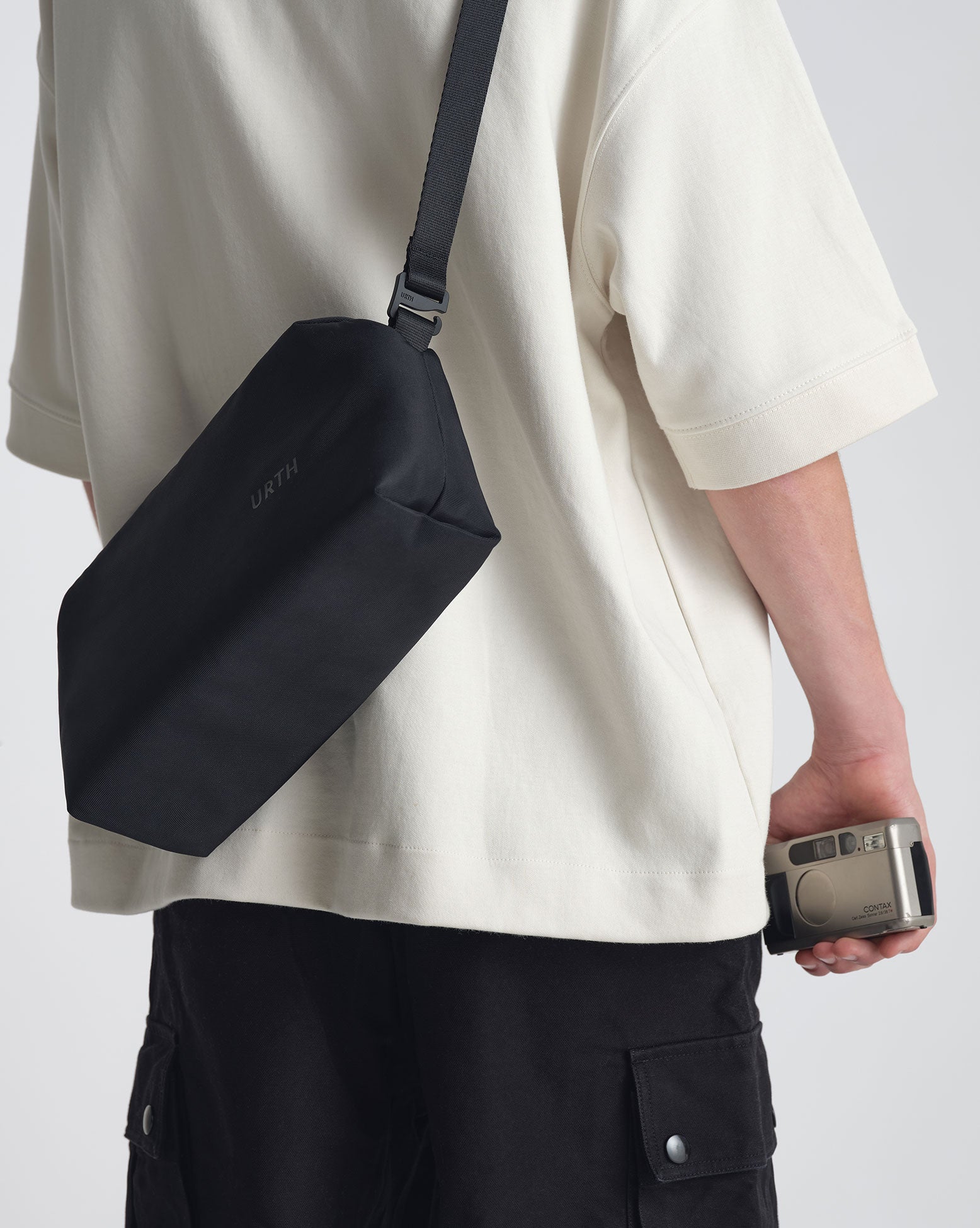 Dolomite 5L Camera Sling Bag - Lightweight & Waterproof DSLR Shoulder Bag for Photographers - Perfect for Travel, Hiking & Outdoor Photography