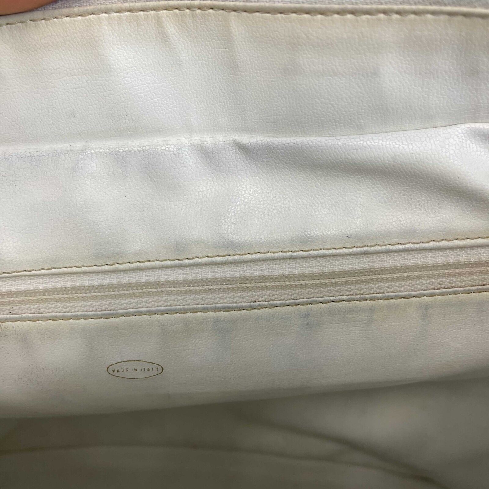 Vintage CHANEL 1994 White Leather Small Chevron Tote Shoulder Bag - Luxury Designer Handbag for Women, Perfect for Everyday Use & Special Occasions