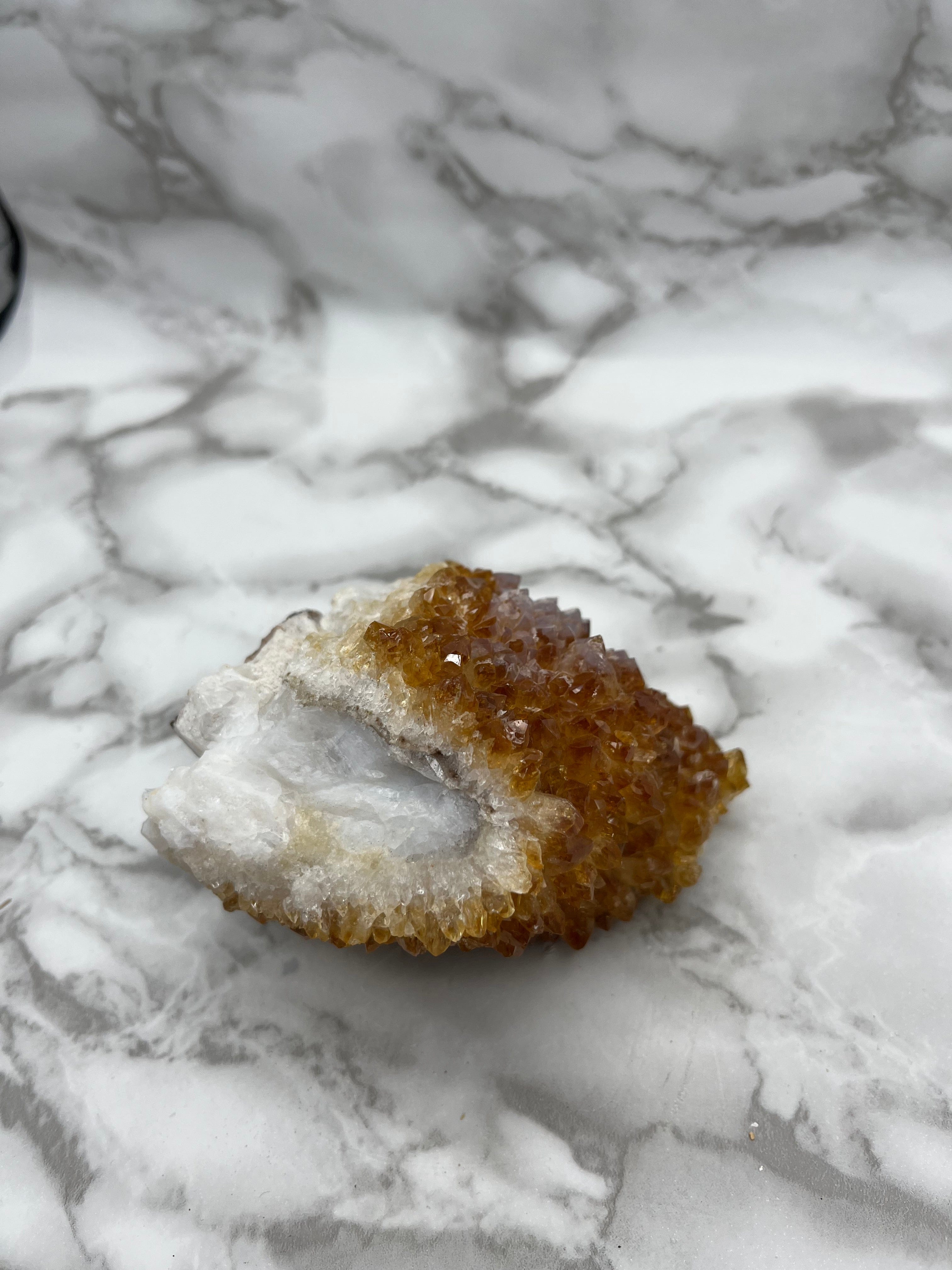 Natural Citrine Crystal Cluster - Raw Citrine Stone for Healing, Meditation & Home Decor (9 cm) - Perfect for Reiki, Feng Shui & Spiritual Gifts