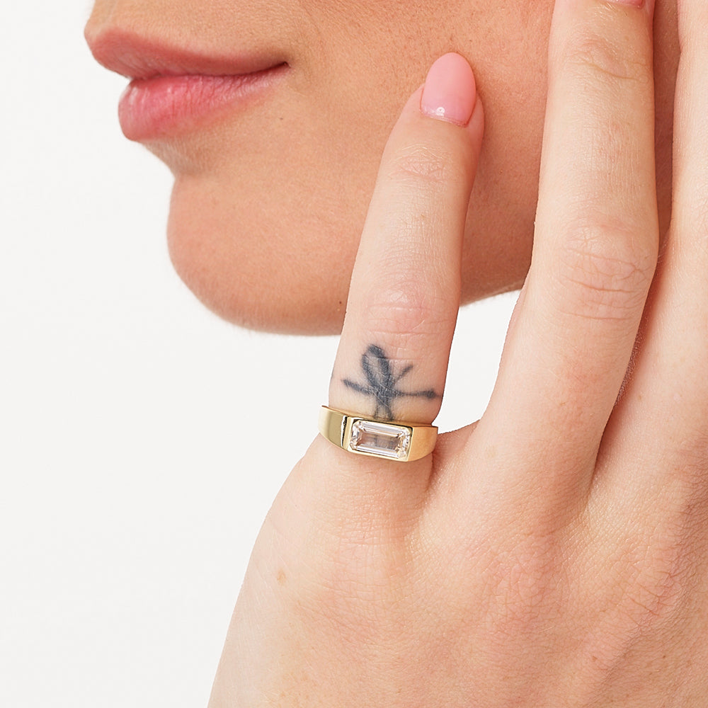 14K Gold White Topaz Pinky Ring for Women - Elegant Signet Ring for Everyday Wear, Gift for Her, Wedding, Anniversary & Special Occasions