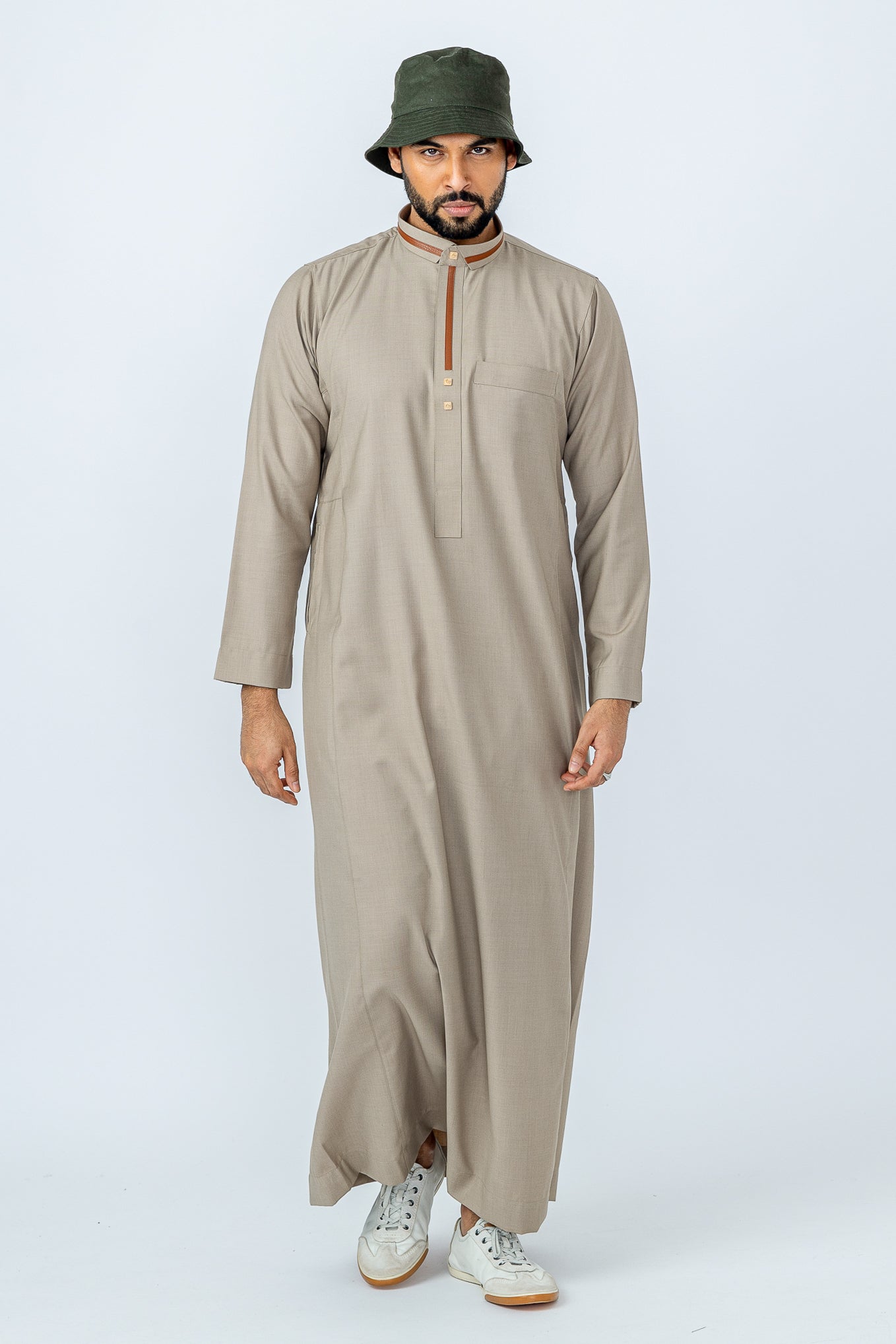 713 Desert Sand Kids Thobe - Soft & Comfortable Islamic Robe for Boys & Girls - Perfect for Eid, Prayer & Special Occasions