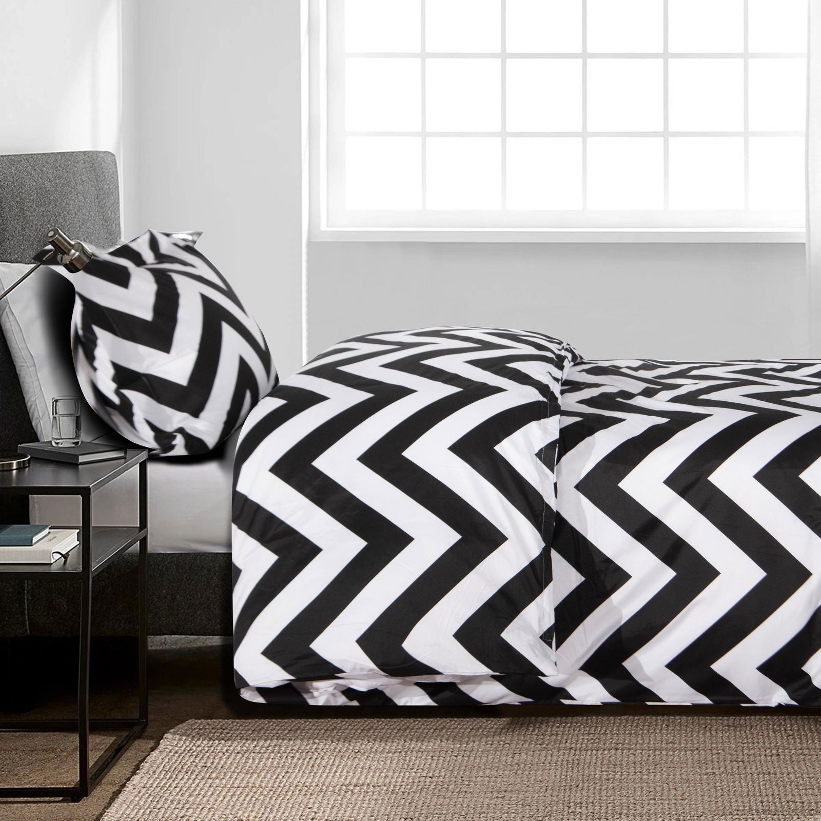 NTBAY 3-Piece Chevron Pattern Microfiber Duvet Cover Set - Soft, Wrinkle-Resistant Bedding for Cozy Bedroom Decor