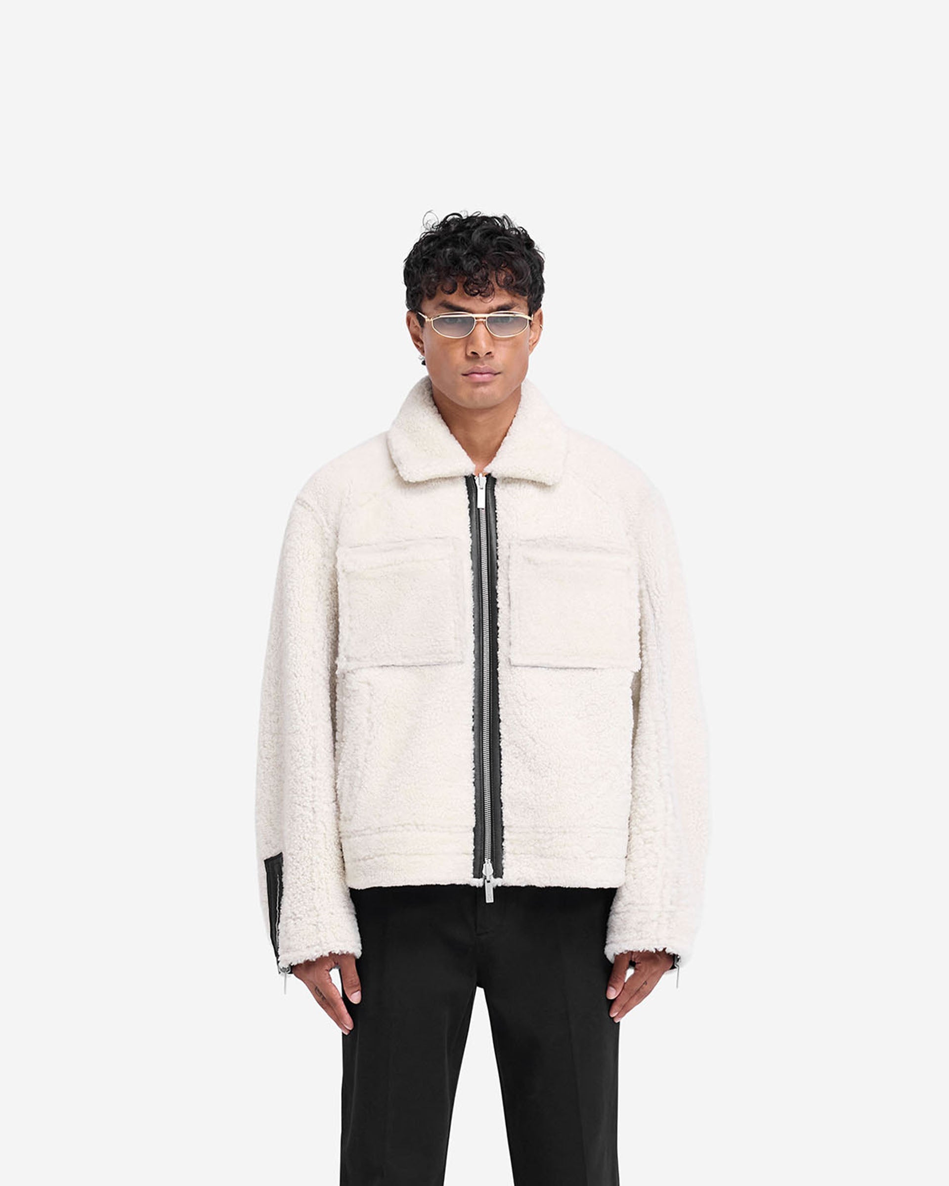 Reversible Shearling Jacket for Women & Men - Cozy Winter Outerwear, Black - Perfect for Cold Weather, Travel & Outdoor Activities