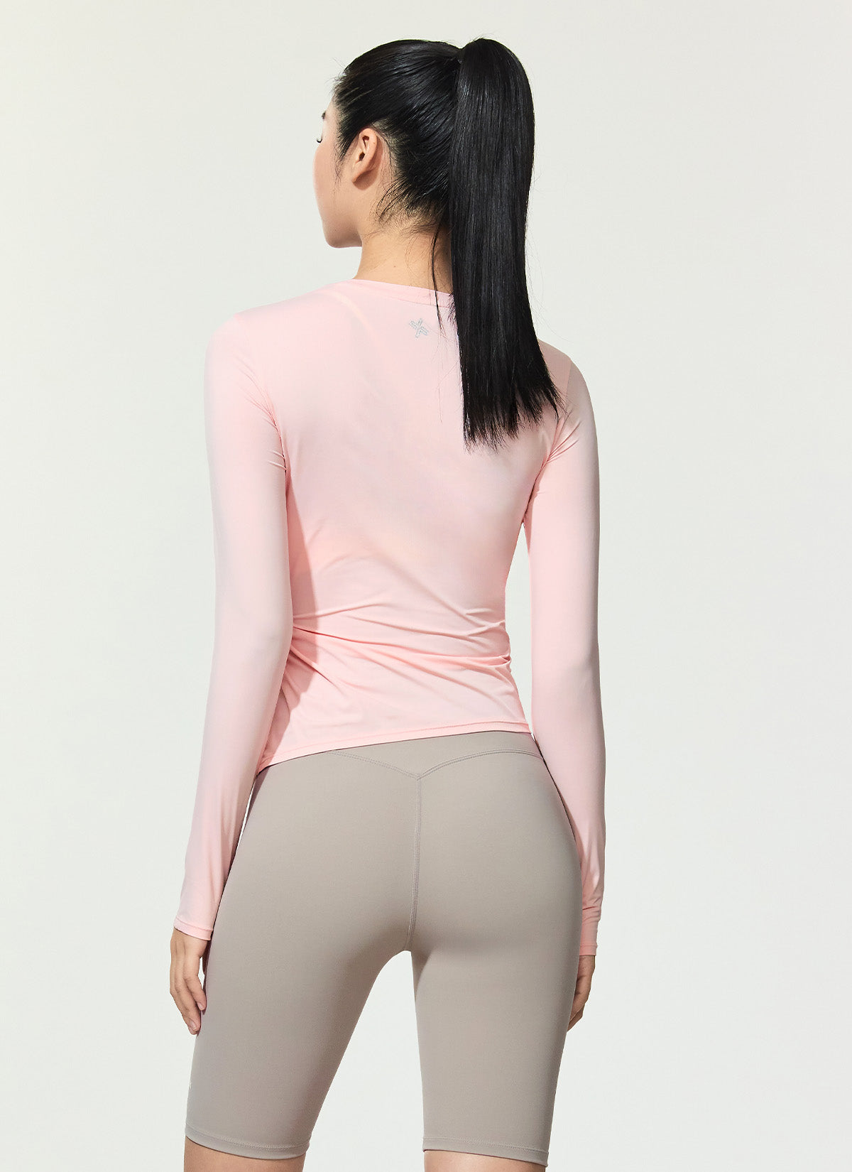 Breathable Cooling Drape Finger Hole Long Sleeve Shirt - Perfect for Yoga, Running & Outdoor Activities