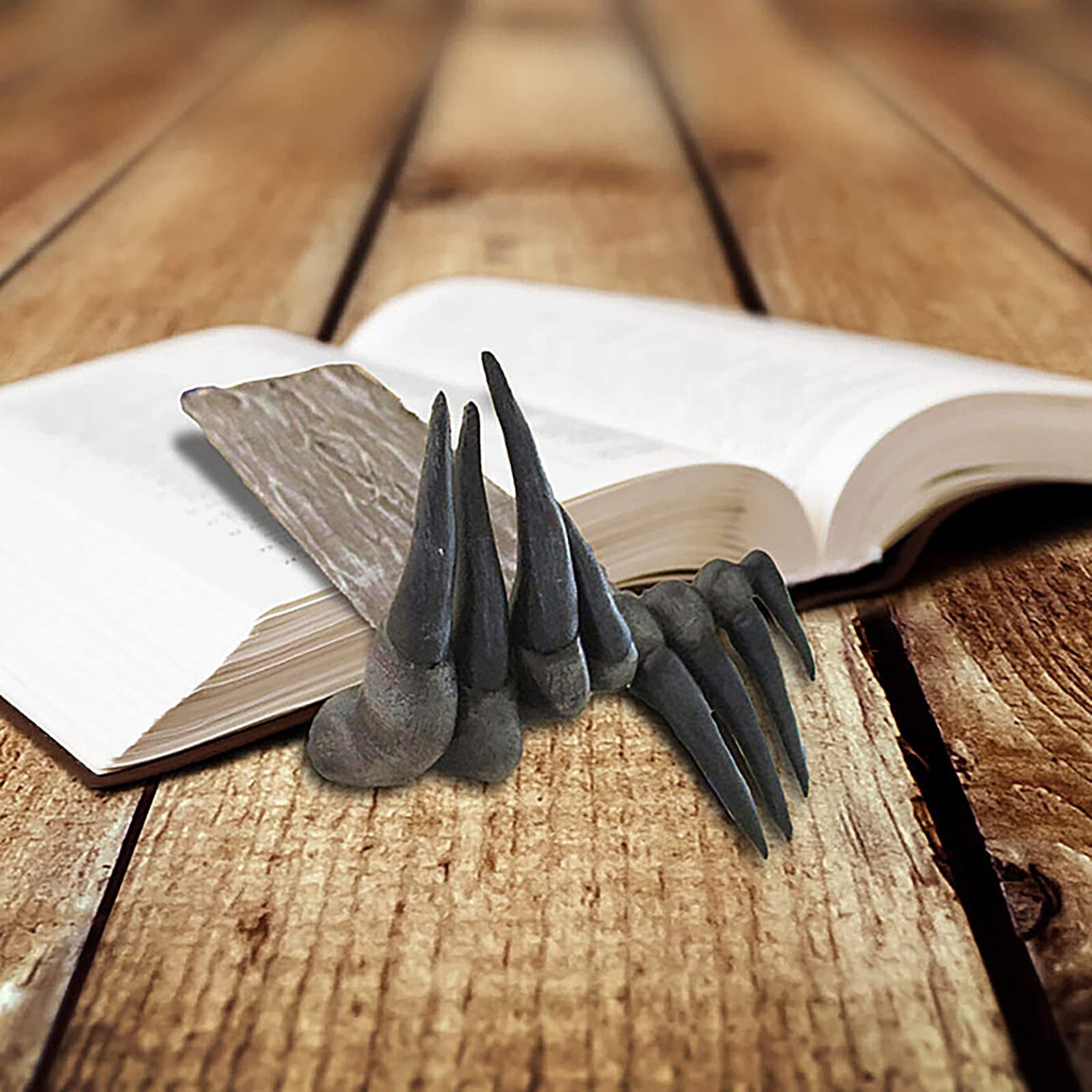 Bilukmi Scary Halloween Bookmarks - Fashion Devil Hand Resin Bookmark Ghost for Horror Book Lovers - Perfect for Spooky Decor, Gifts & Halloween Party Favors