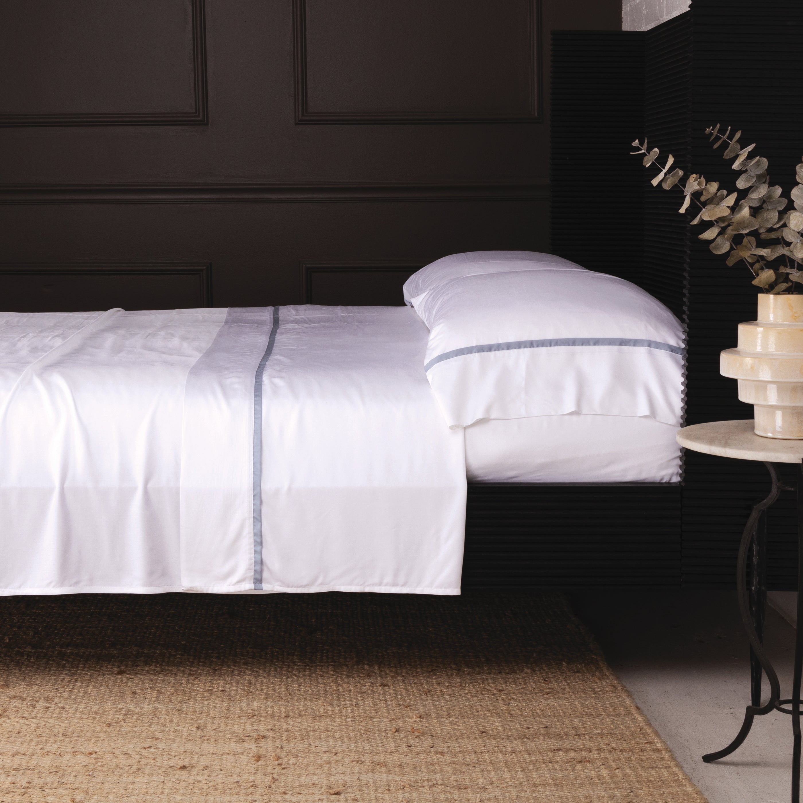 Premium Langston Bamboo Sateen Sheet Set - Soft 100% Bamboo Bed Sheets, Breathable & Hypoallergenic - Perfect for Luxury Bedding, Hot Sleepers & Eco-Friendly Homes
