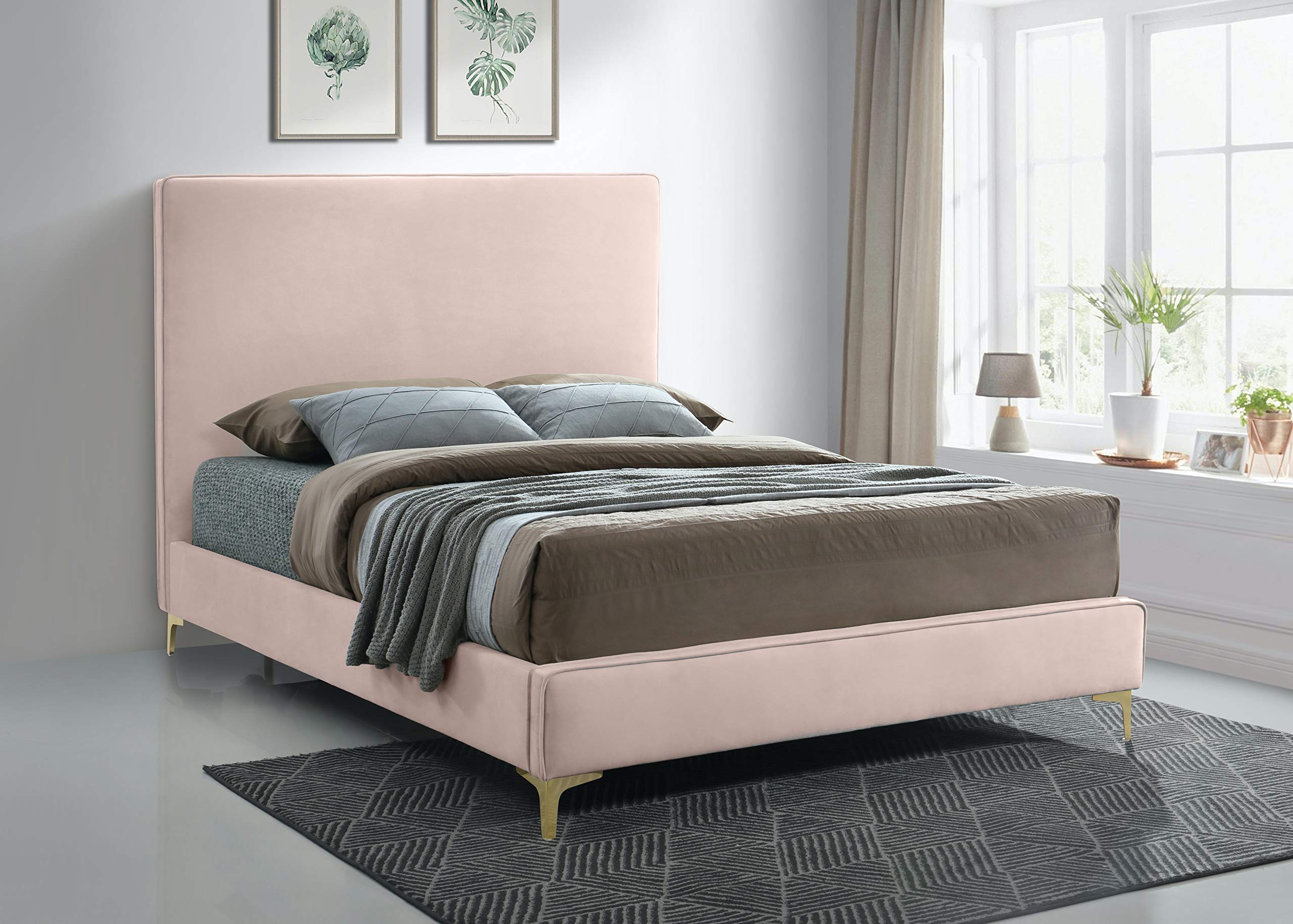 Modern Velvet Upholstered King Bed with Gold/Chrome Finish - Geri Collection by Meridian Furniture | Luxury Bedroom Decor for Contemporary Homes & Master Suites