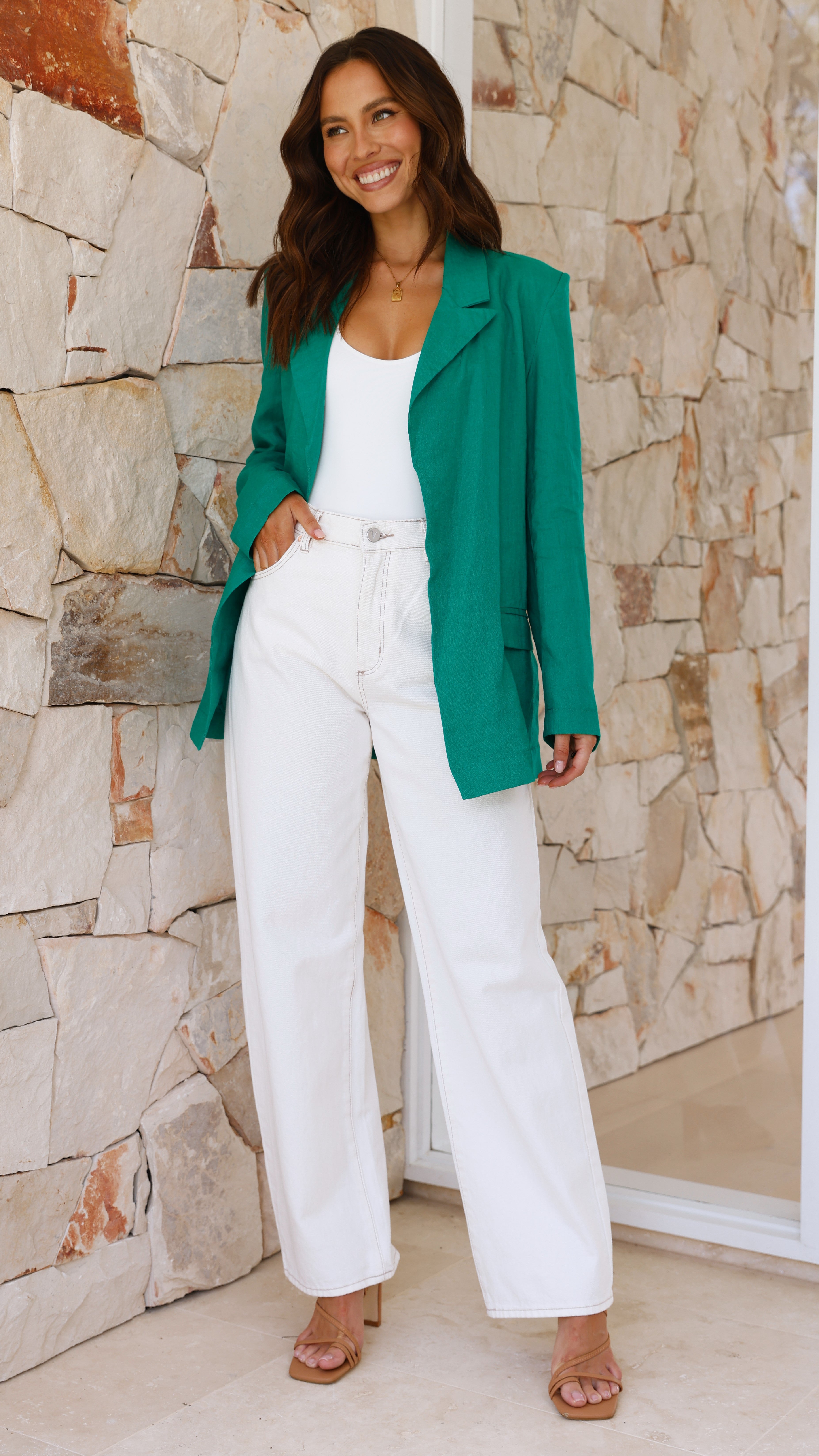 Stylish Mandee Blazer for Women - Trendy Apple Design - Perfect for Office Wear, Business Meetings & Formal Occasions