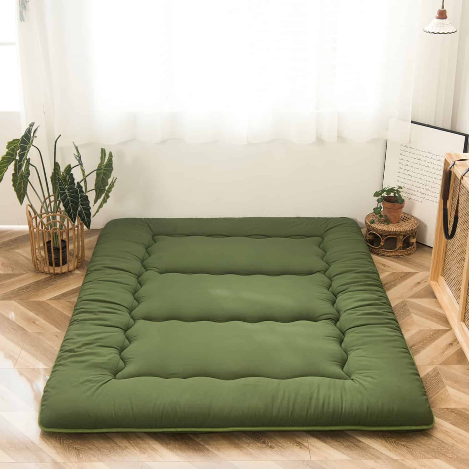 MAXYOYO Japanese Futon Mattress - Foldable Green Tatami Floor Mattress for Home, Travel & Guest Bedding | Portable Floor Sleeping Pad for Small Spaces, Camping & Yoga