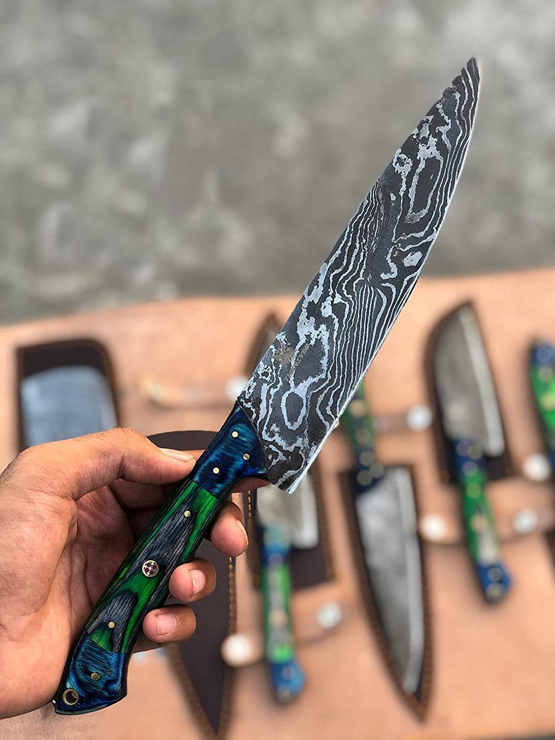Premium 7-Piece Damascus Steel Chef Knife Set - Handcrafted Kitchen Knives with Leather Roll, Fixed Blades (Black, Blue, Green Wood Handle) - Perfect for Professional Chefs, Home Cooking & Culinary Gifts