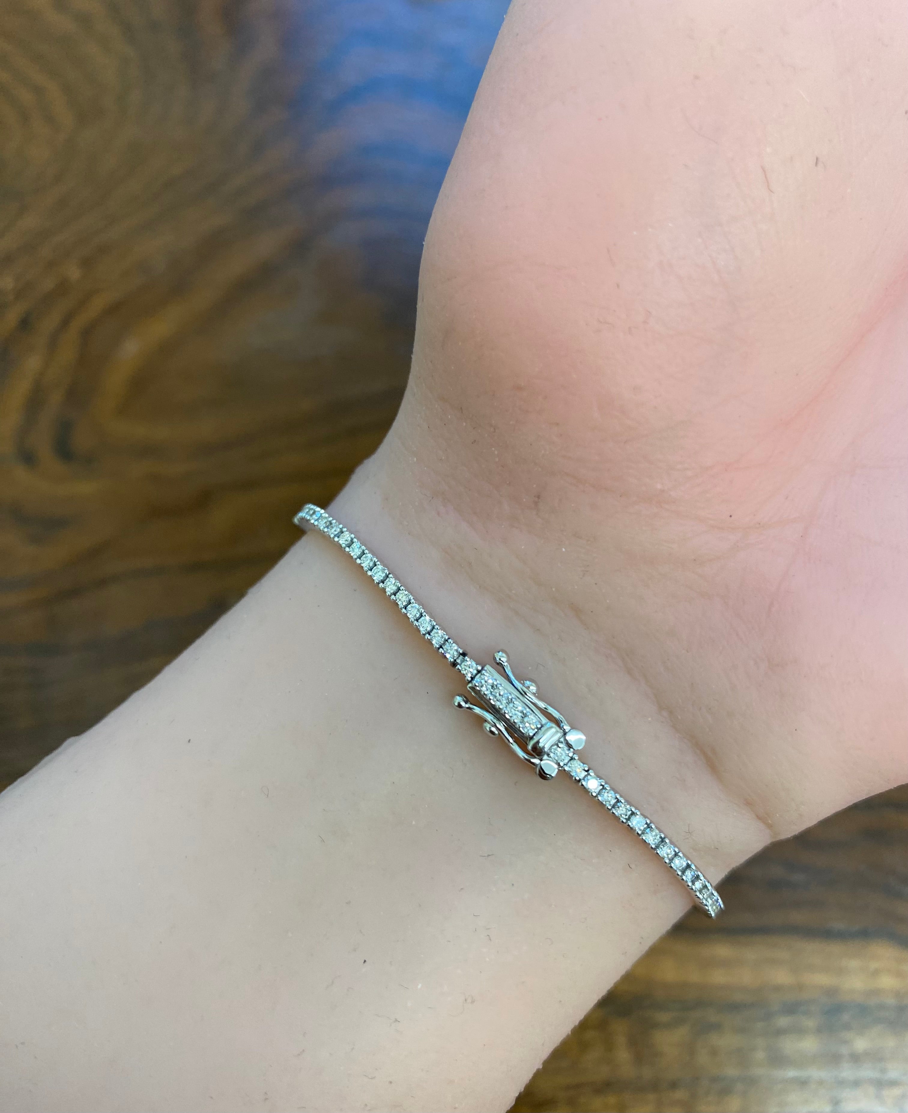 1CT Natural Diamond Tennis Bracelet for Women - 7 Inches Sterling Silver Elegant Jewelry for Parties, Weddings & Special Occasions