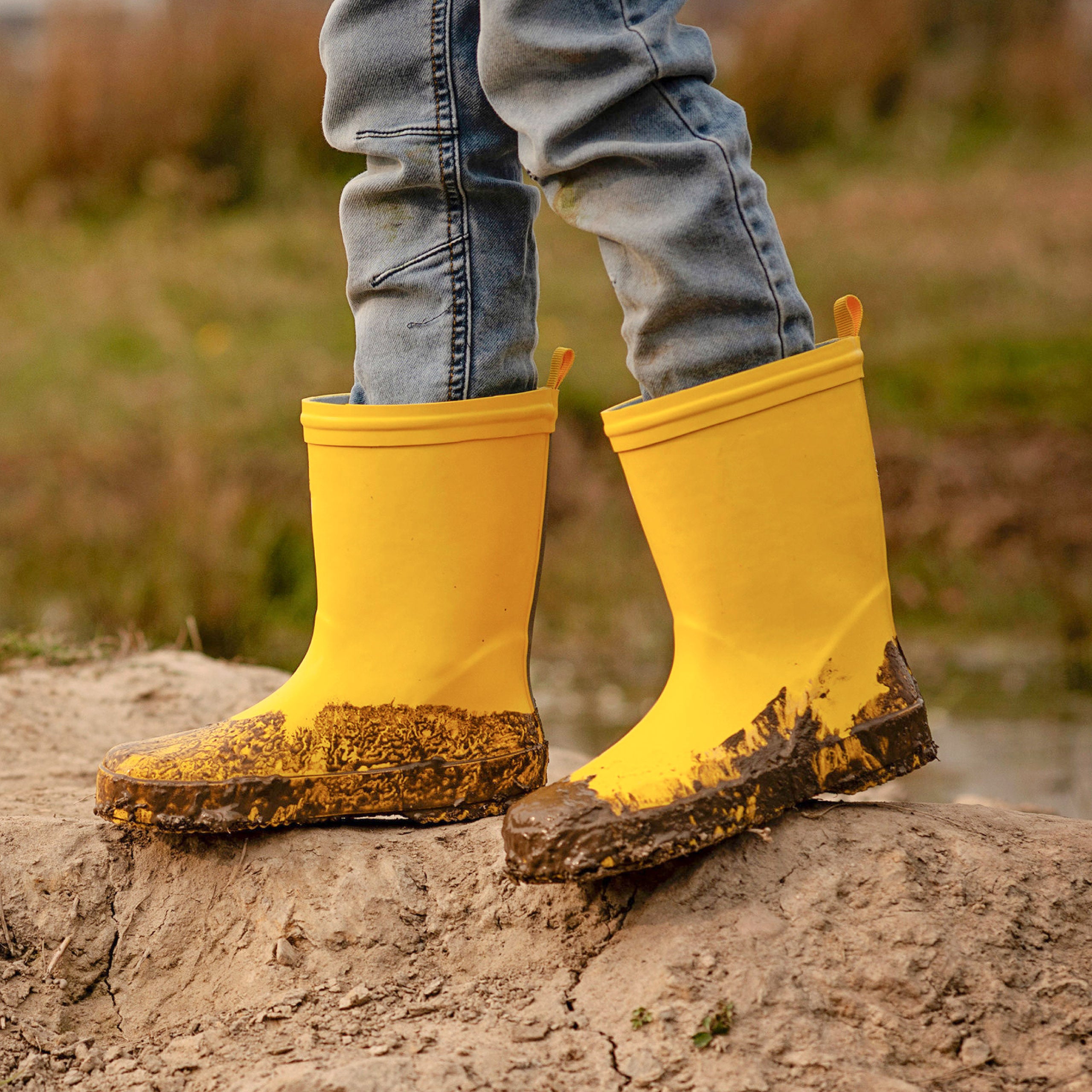 Kids' Waterproof Wellington Boots - Durable Rain Boots for Boys & Girls - Perfect for Outdoor Play, Puddles & Gardening