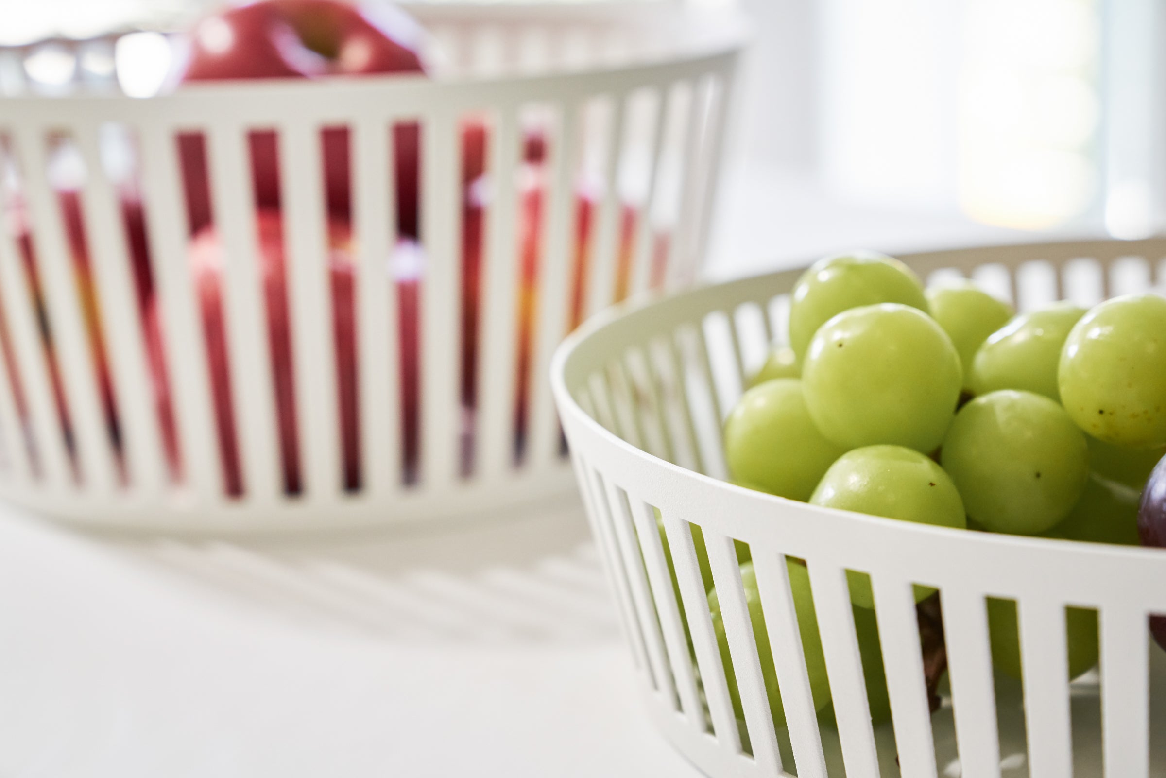 Premium Stainless Steel Fruit Basket - Durable & Spacious for Kitchen, Dining Table, or Picnic Use