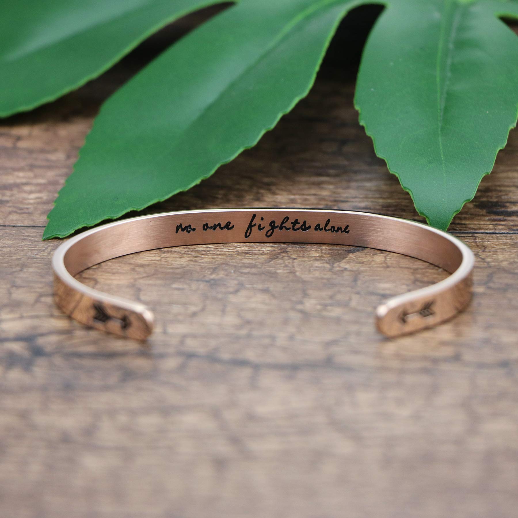 JoycuFF Stainless Steel Cuff Bracelet for Women - Elegant Christmas, Birthday & Thanksgiving Gift for Mom, Mother, Mummy - Meaningful Year Round Jewelry Gift (Perfect for Holidays, Anniversaries & Special Occasions)
