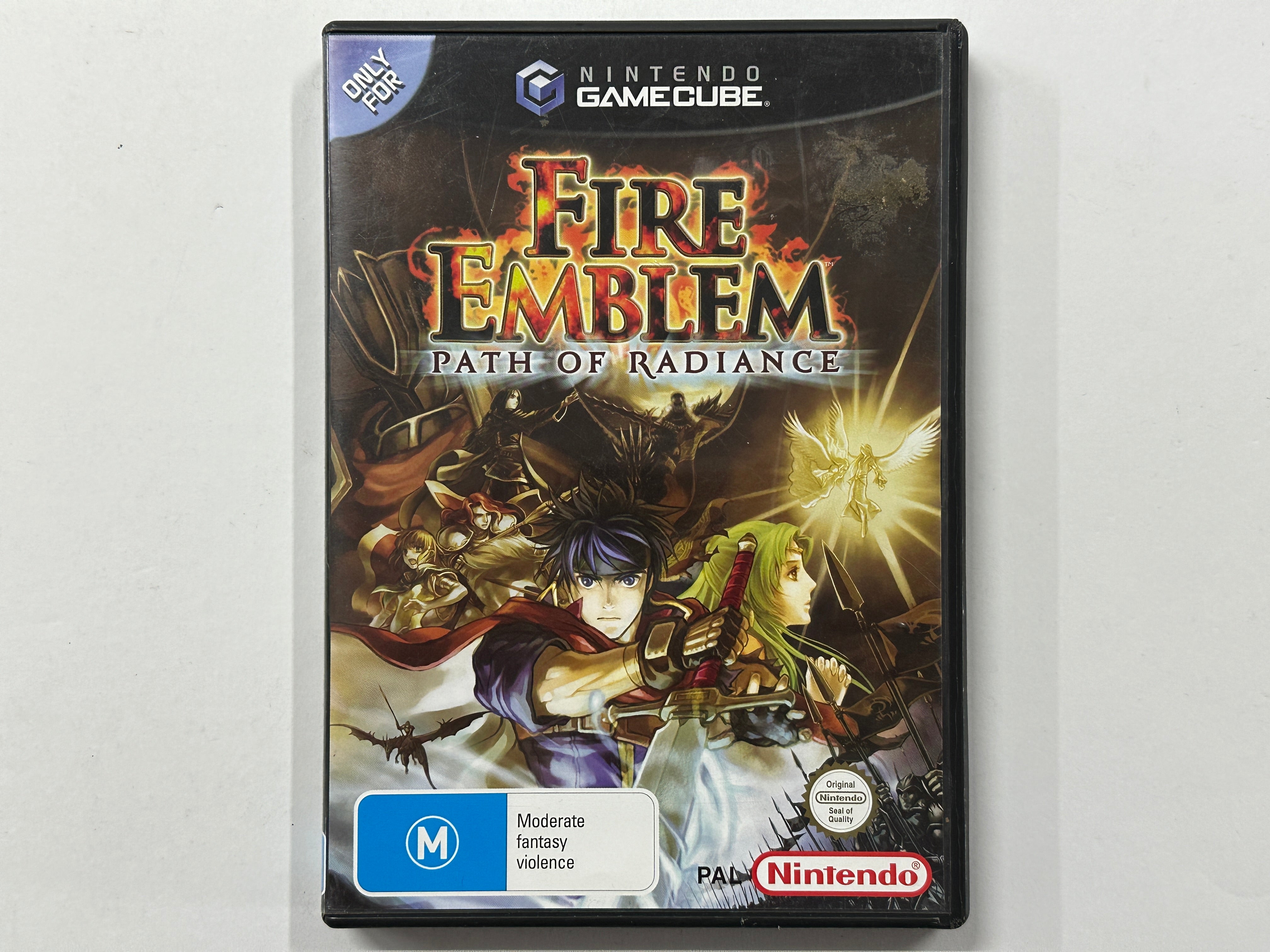 Fire Emblem Path of Radiance - Complete Game in Original Case for Nintendo GameCube | Classic RPG Adventure for Collectors and Gamers | Perfect for Retro Gaming Nights and Gift Giving