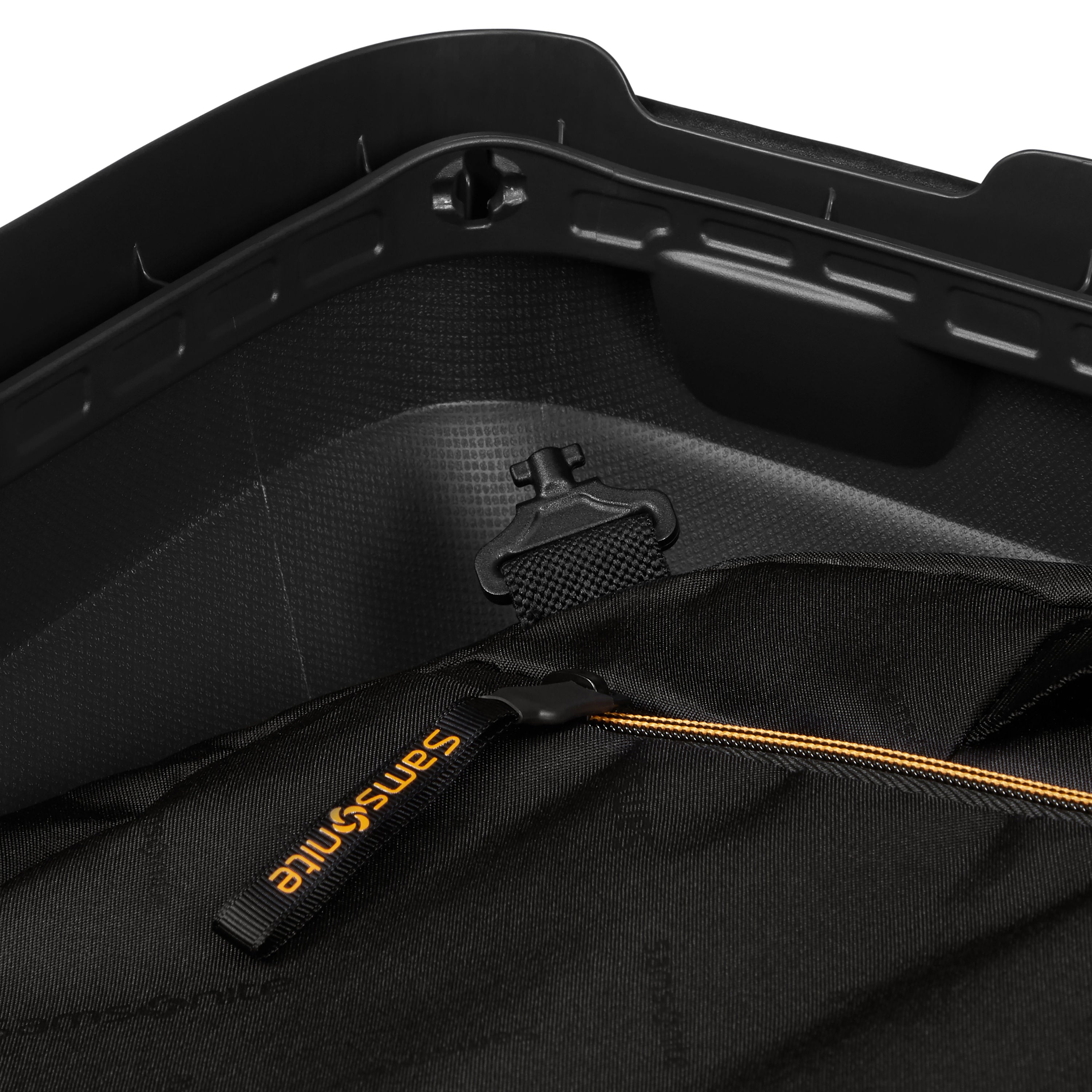 Samsonite Essens Spinner Carry On Luggage - 20