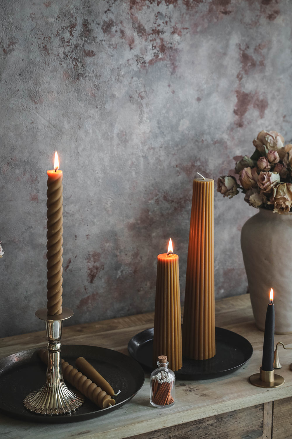 Natural Beeswax Fluted Pillar Candle - Handmade, Eco-Friendly, Long-Lasting for Home Decor, Wedding Centerpieces & Romantic Ambiance